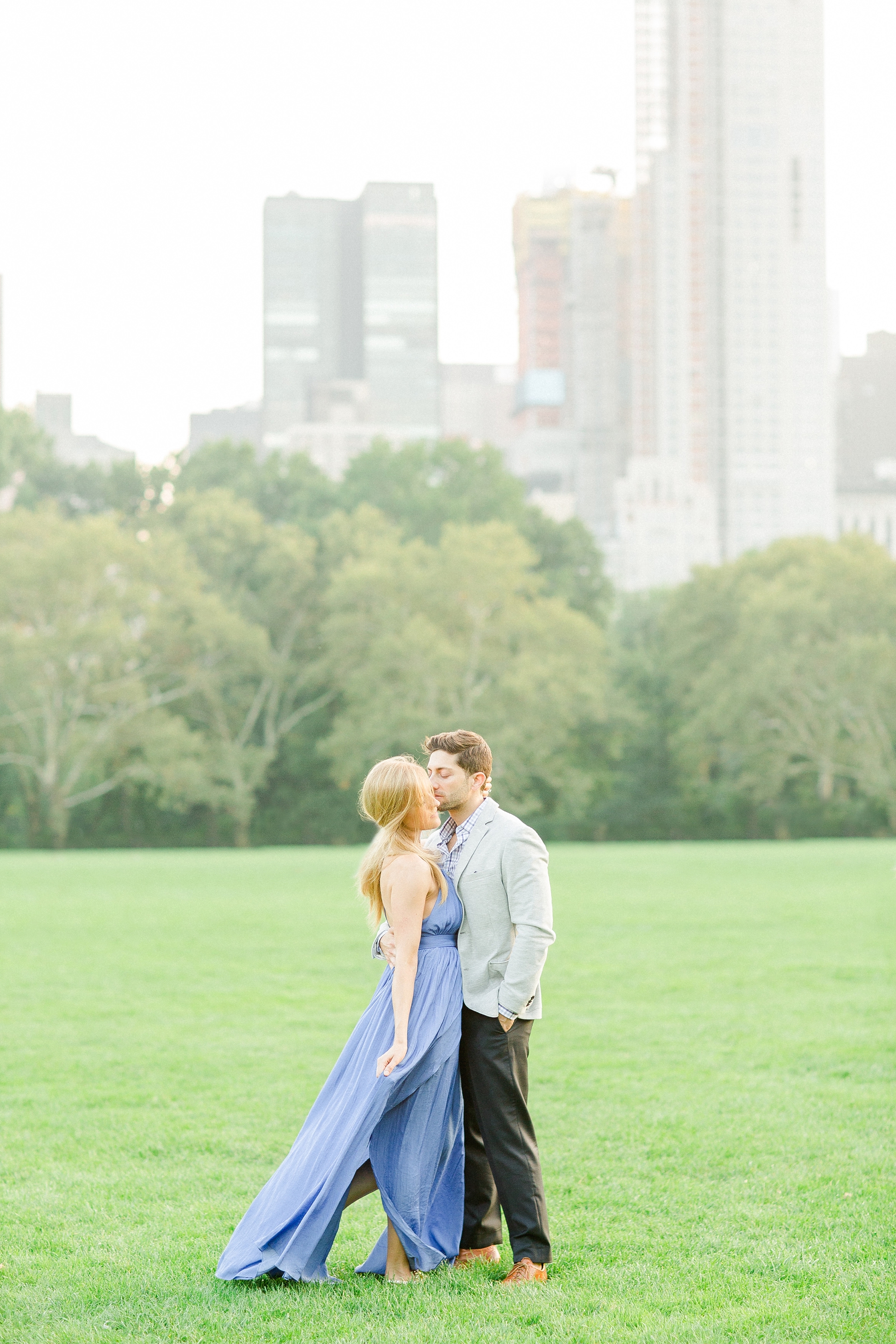 Central Park Engagement | Jenna and Chad | © Ailyn La Torre Photography 2017