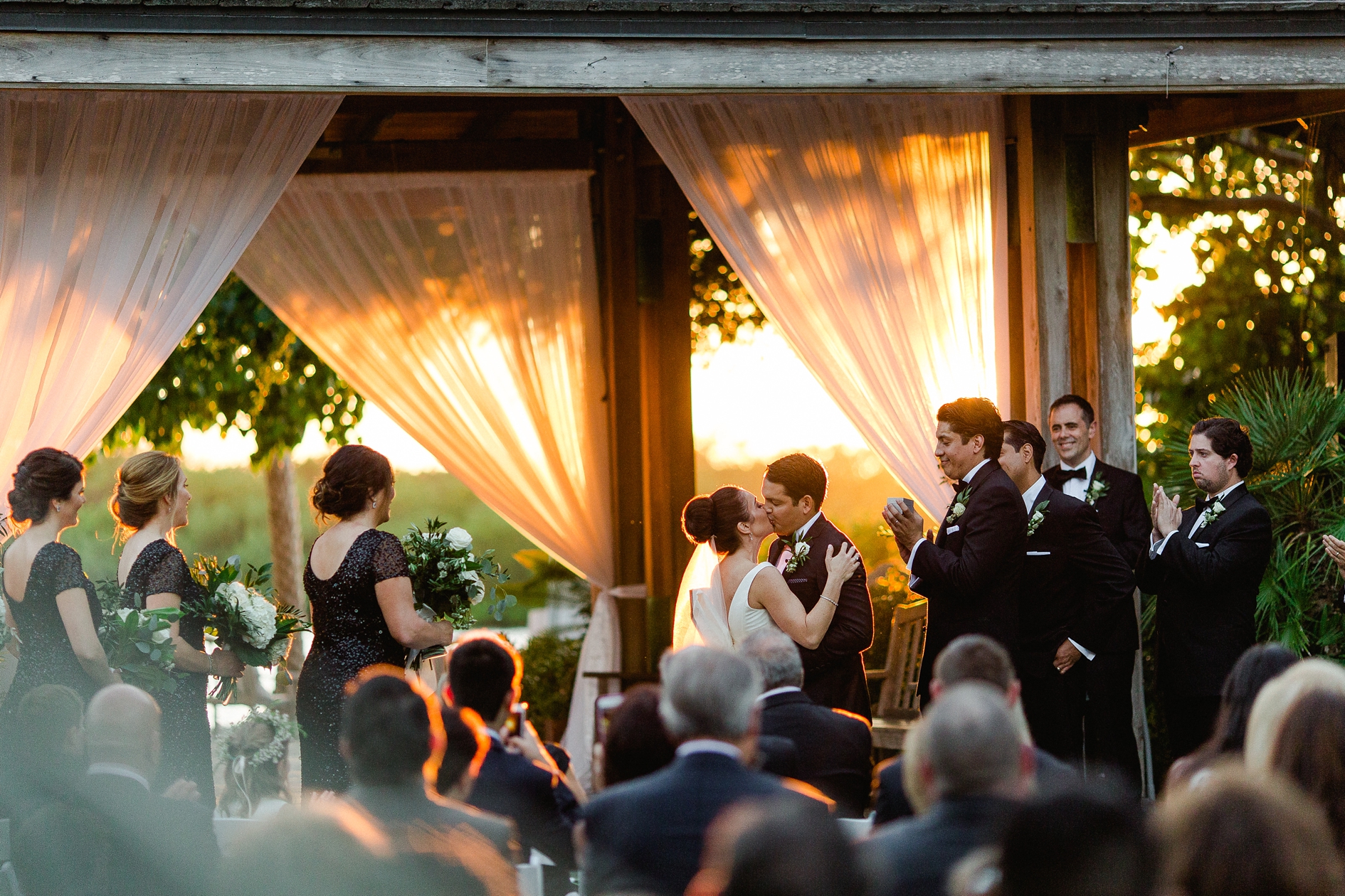 Photos by Ailyn La Torre Photography Marie Selby Botanical Gardens Wedding | © Ailyn La Torre Photography 2017