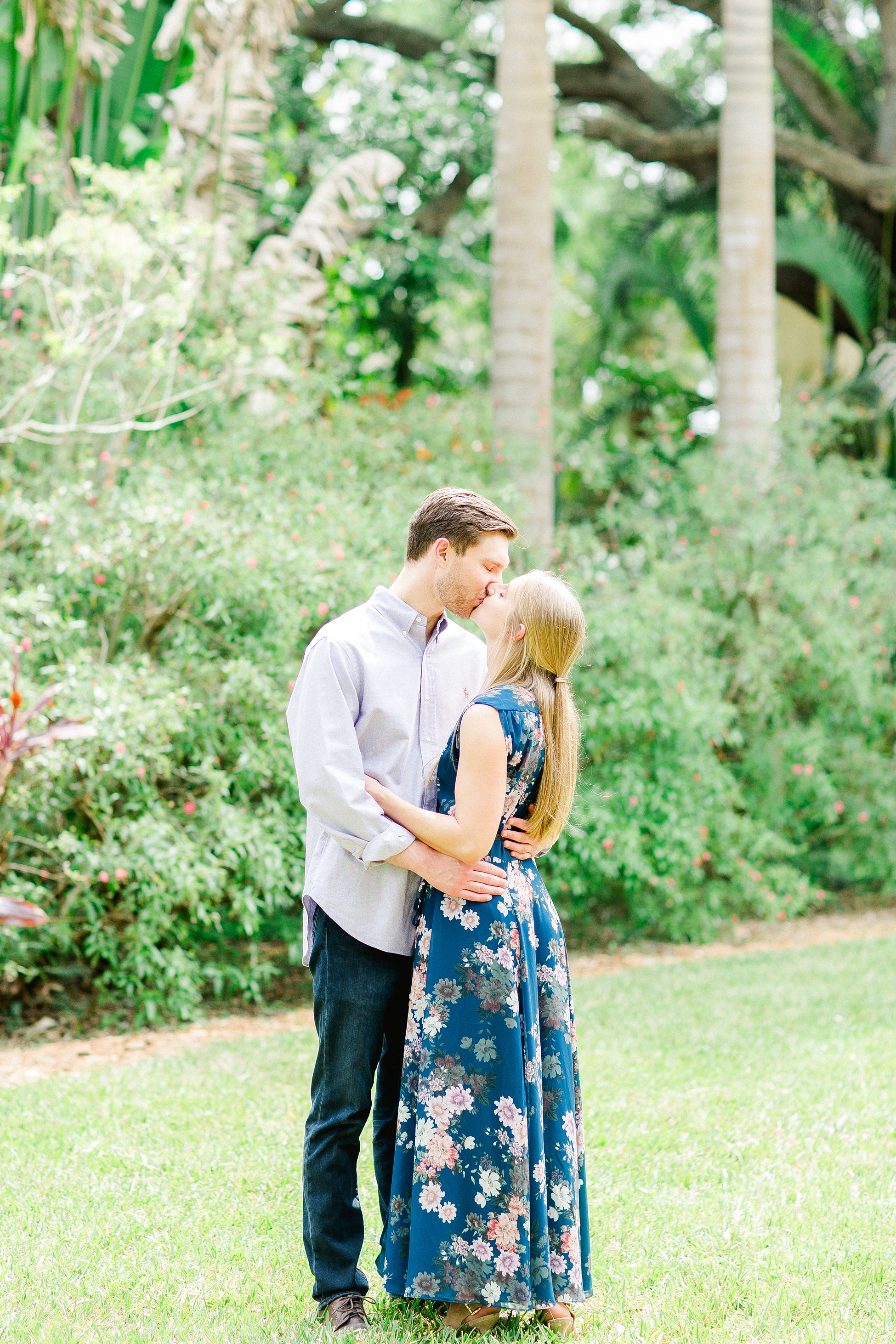 Sunken Gardens Engagement | © Ailyn La Torre Photography 2018
