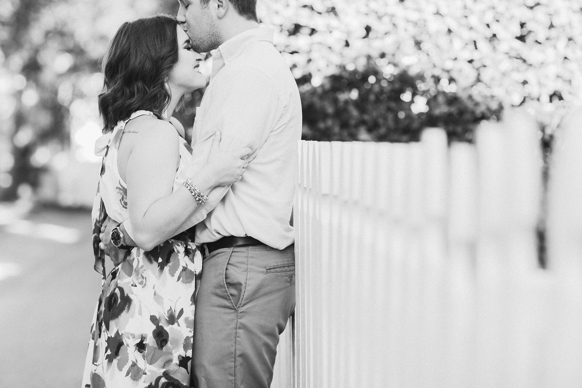 Old Hyde Park Engagement | © Ailyn La Torre Photography 2018