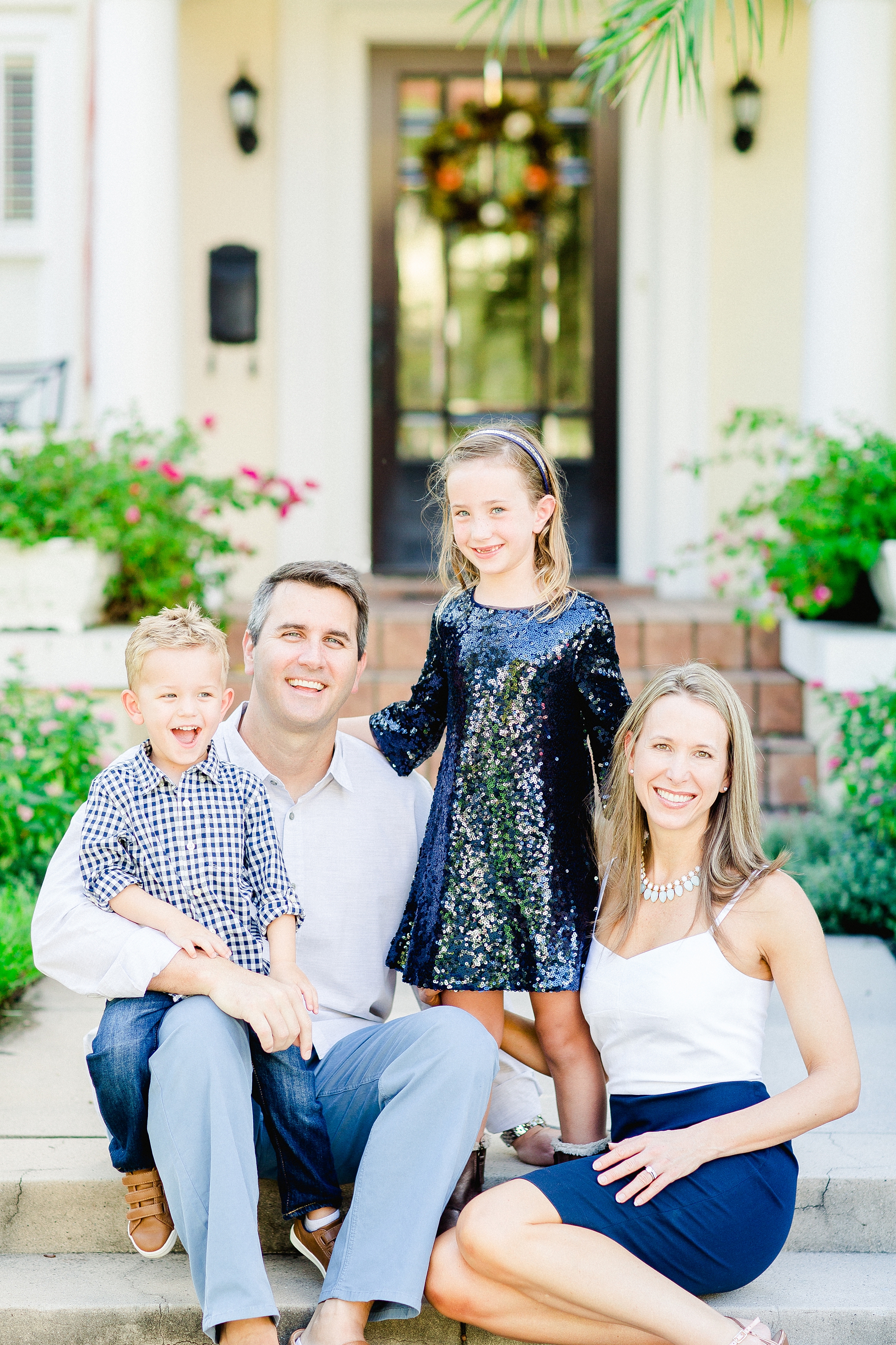 Holiday Mini Sessions Part 3 | © Ailyn La Torre Photography 2018