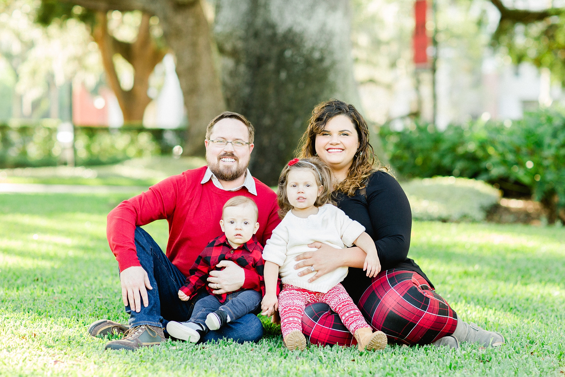 Holiday Mini Sessions Part 2 | © Ailyn La Torre Photography 2018