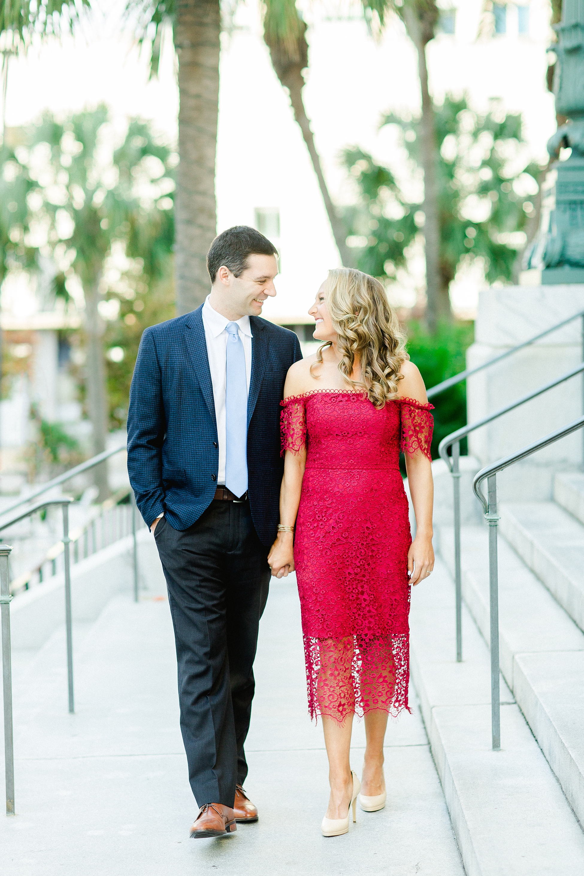 Downtown Tampa Engagement | © Ailyn La Torre Photography 2019