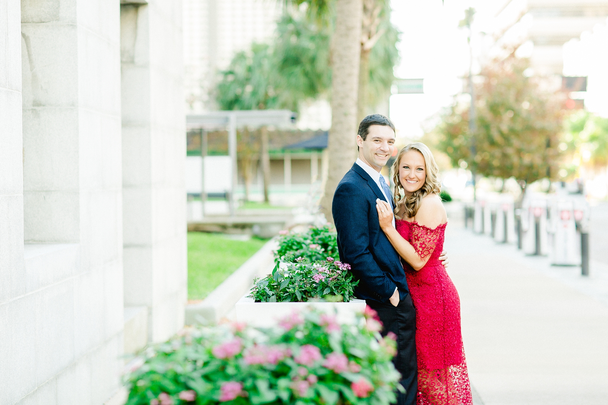 Downtown Tampa Engagement | © Ailyn La Torre Photography 2019