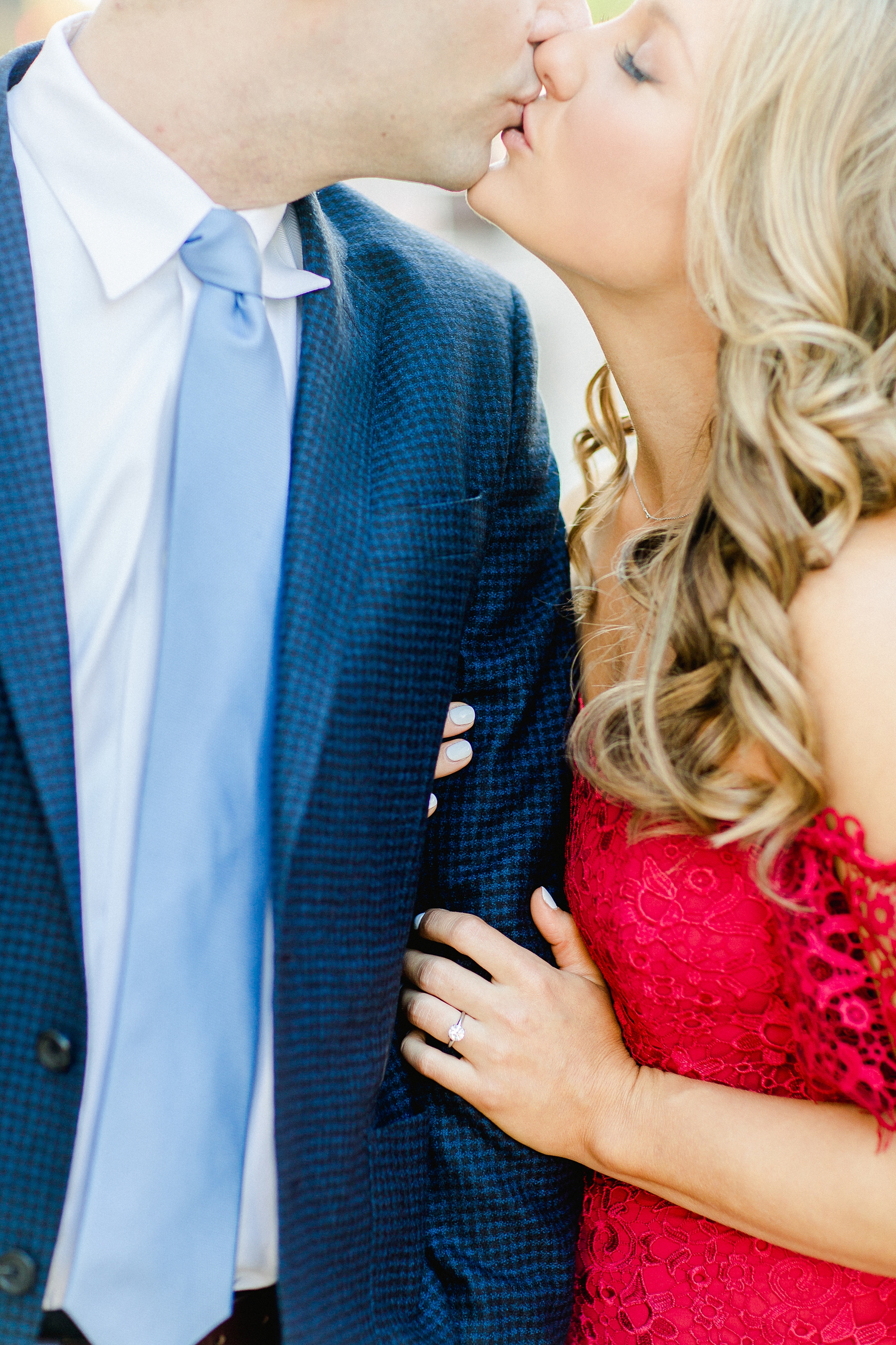 Downtown Tampa Engagement | © Ailyn La Torre Photography 2019