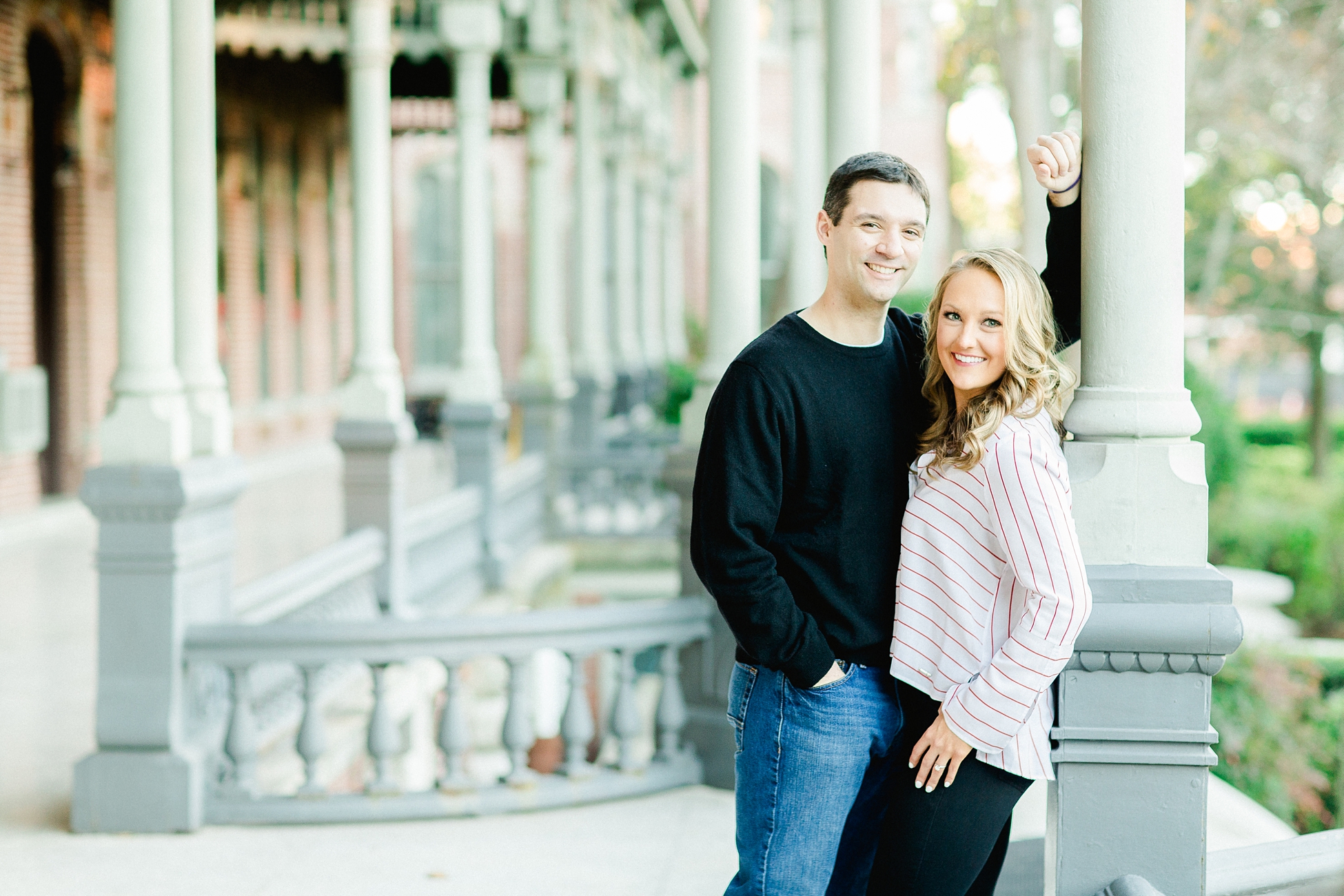 Downtown Tampa Engagement | © Ailyn La Torre Photography 2019