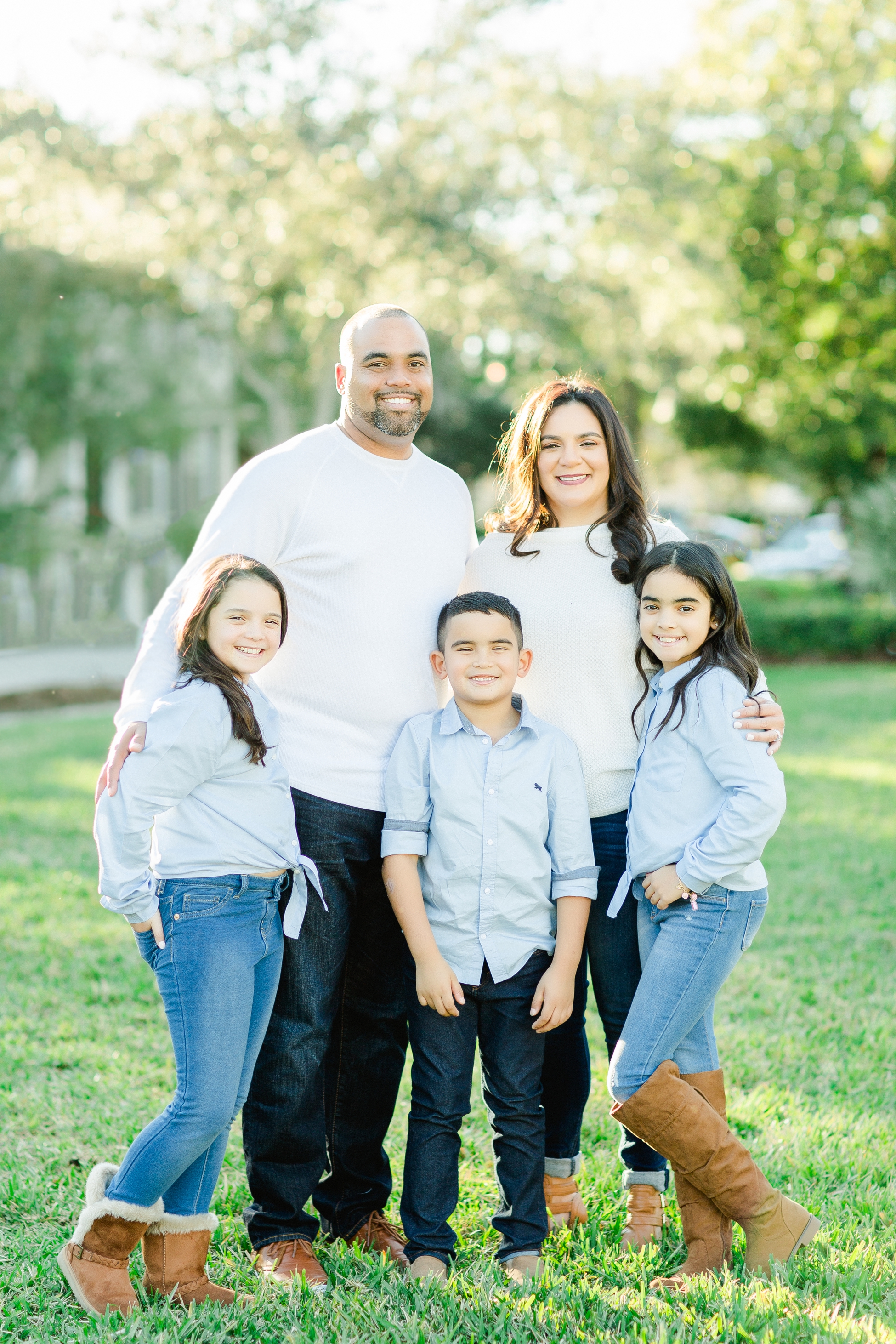 Parchmon Family | © Ailyn La Torre Photography 2019