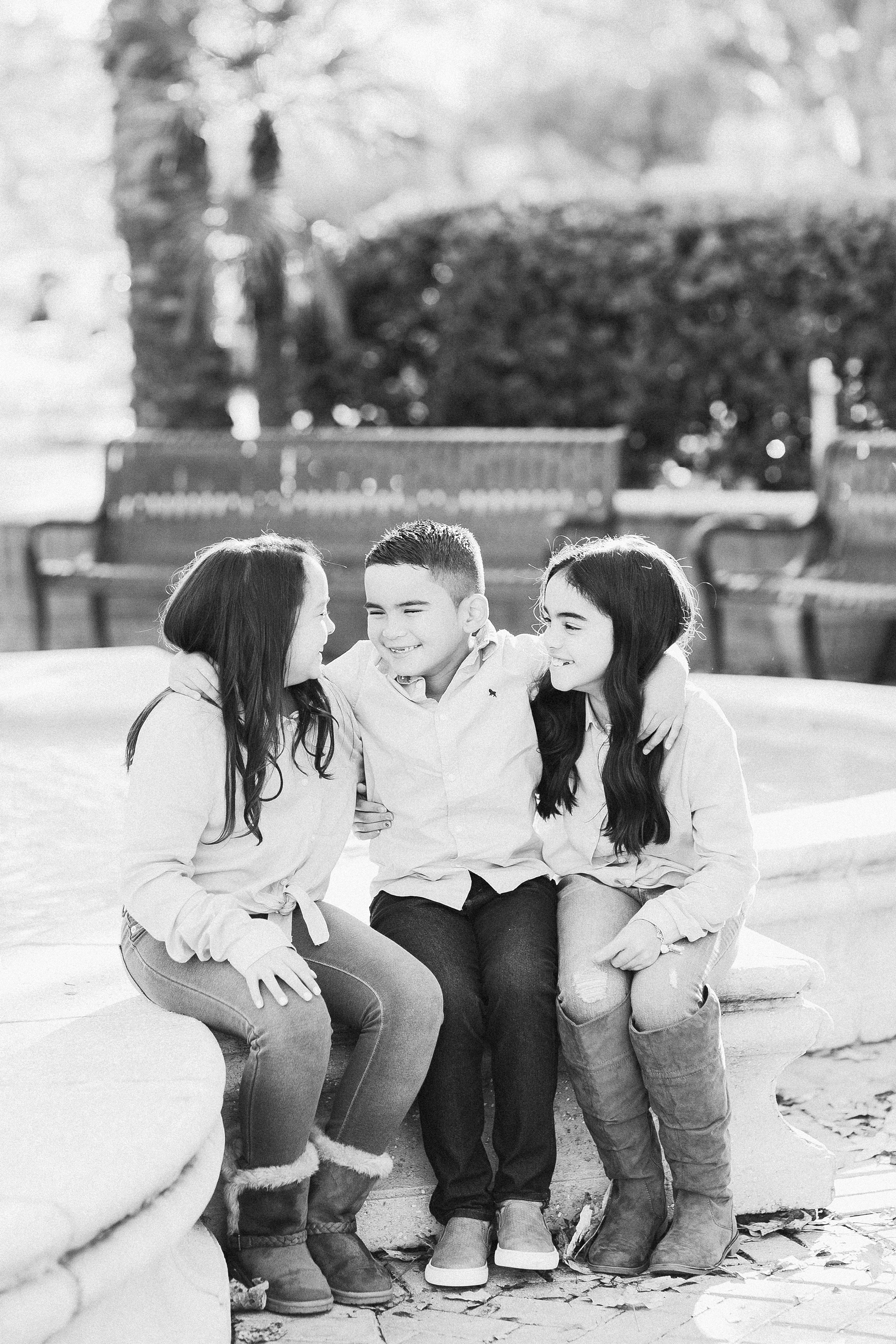Parchmon Family | © Ailyn La Torre Photography 2019