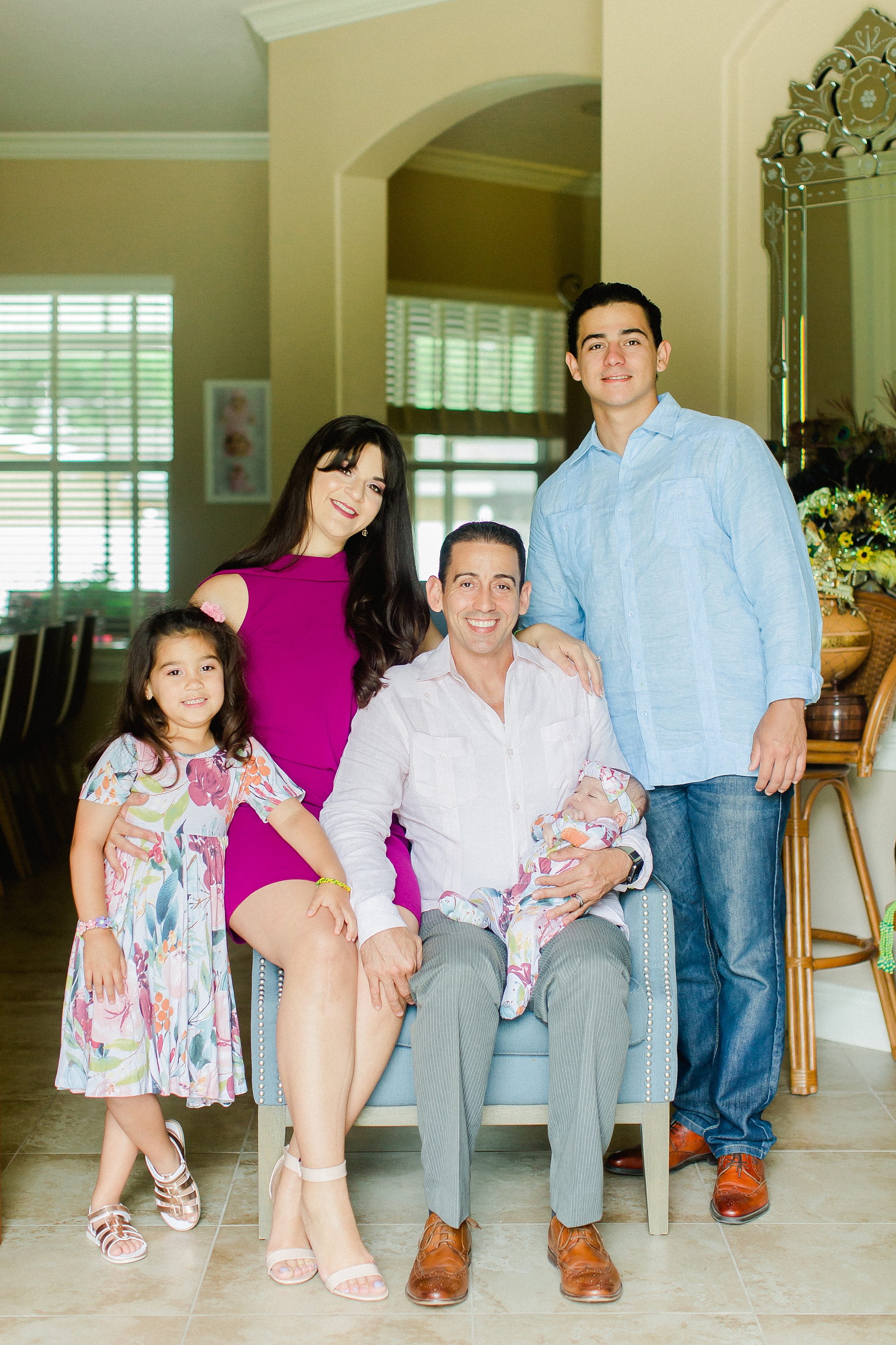 Tampa Family Photographer | © Ailyn La Torre Photography 2019