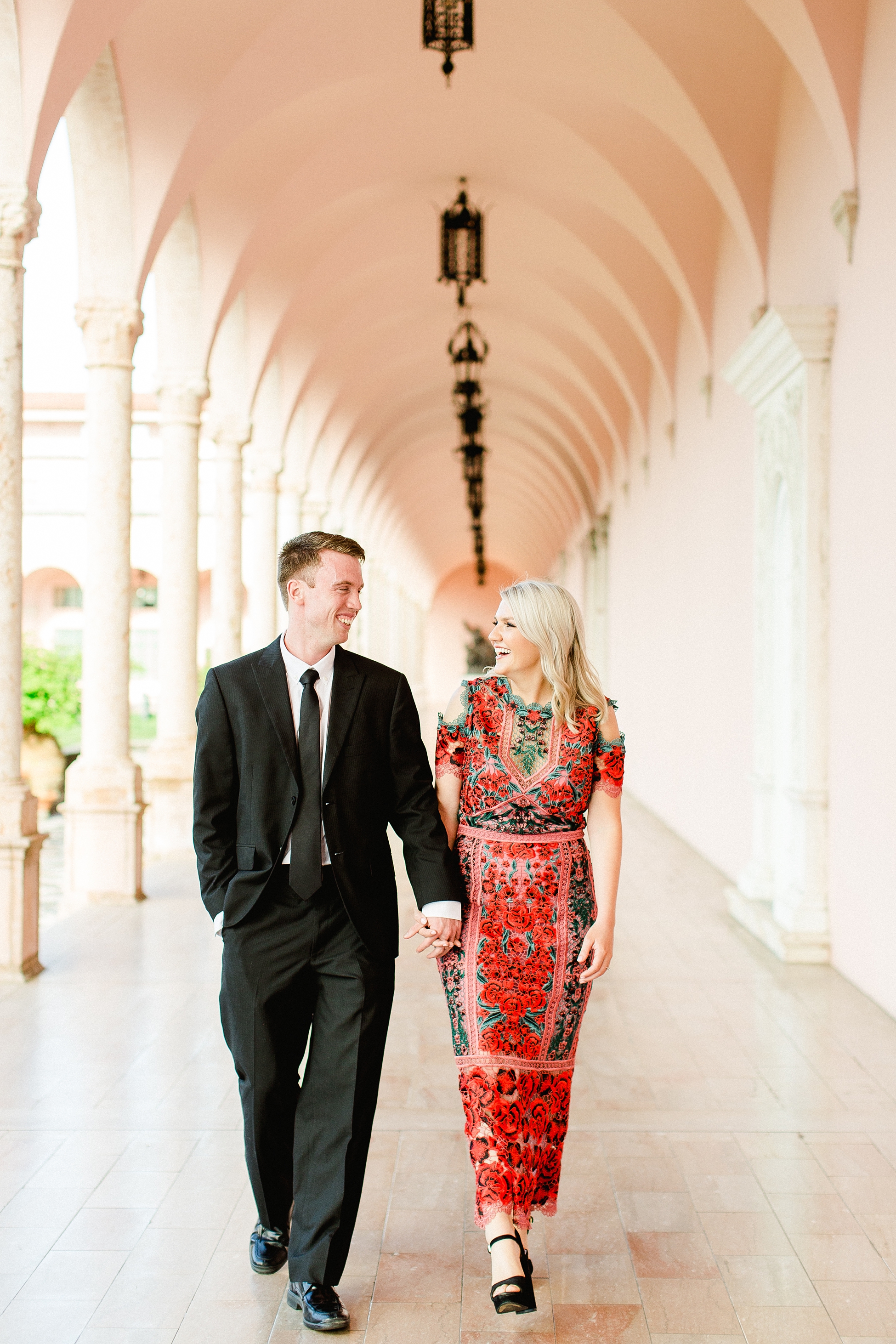 Ringling Museum Engagement | © Ailyn La Torre Photography 2019