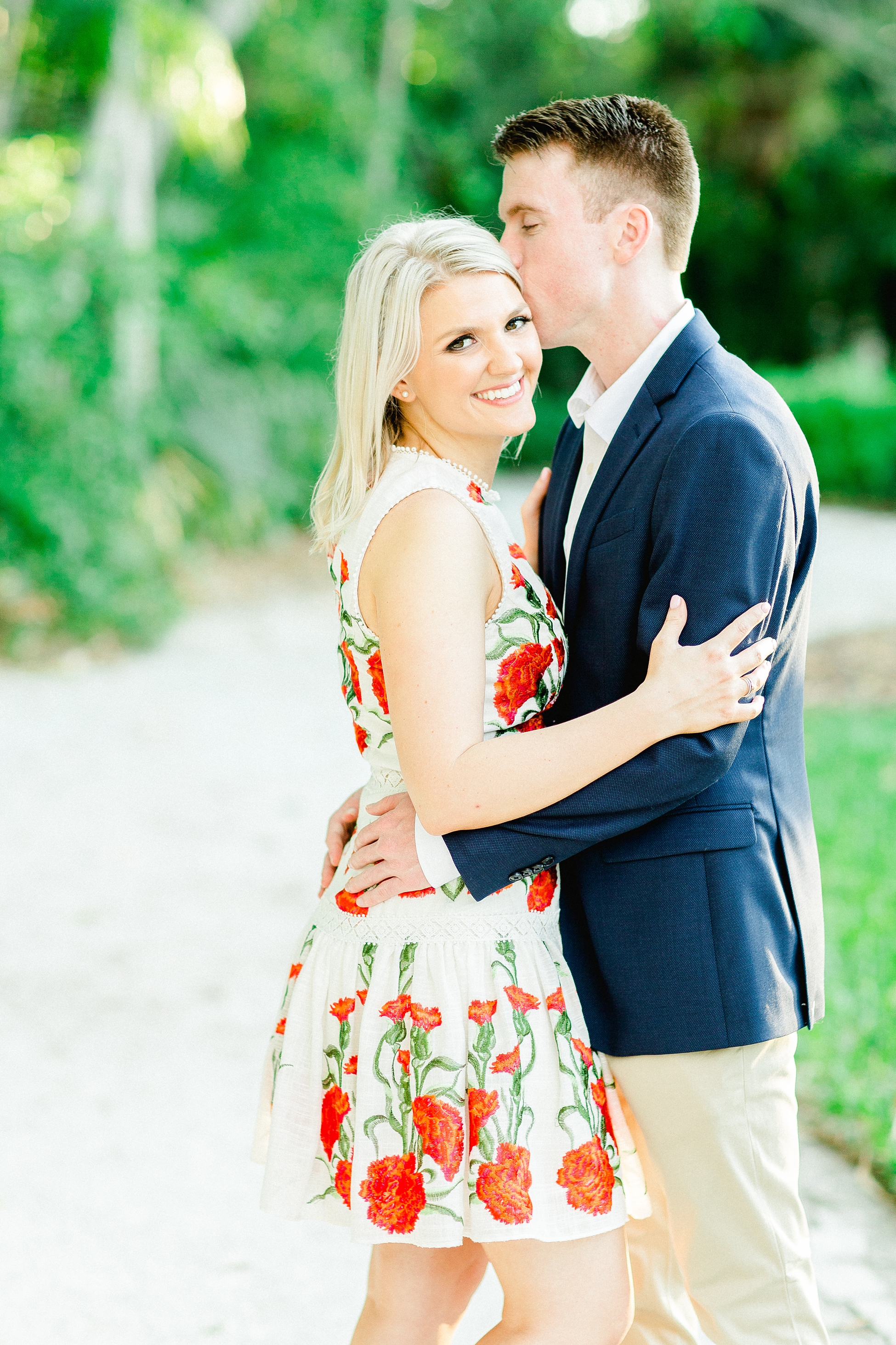 Ringling Museum Engagement | © Ailyn La Torre Photography 2019