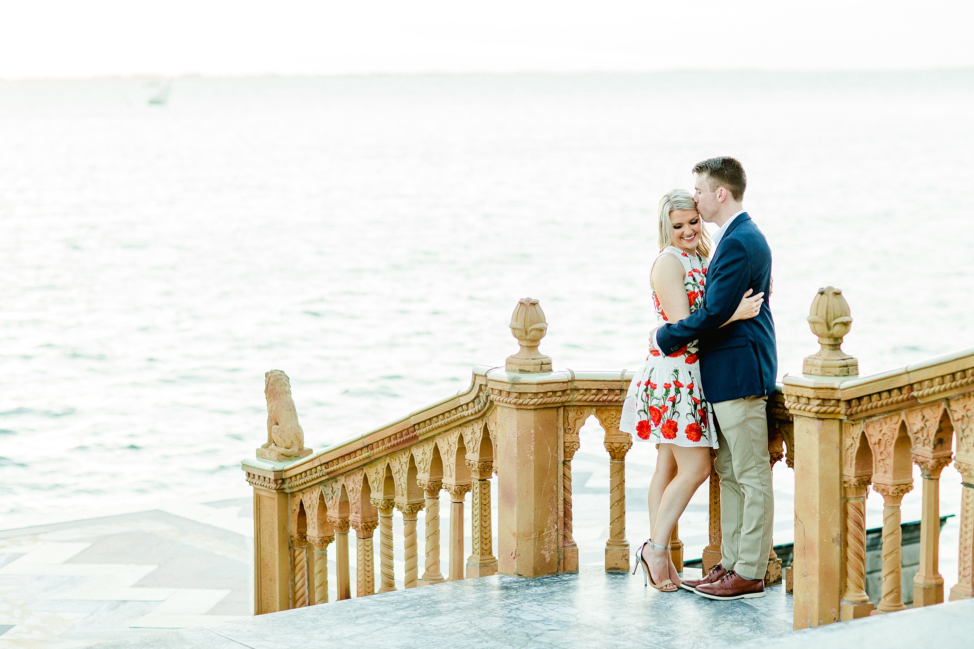 Ringling Museum Engagement | © Ailyn La Torre Photography 2019