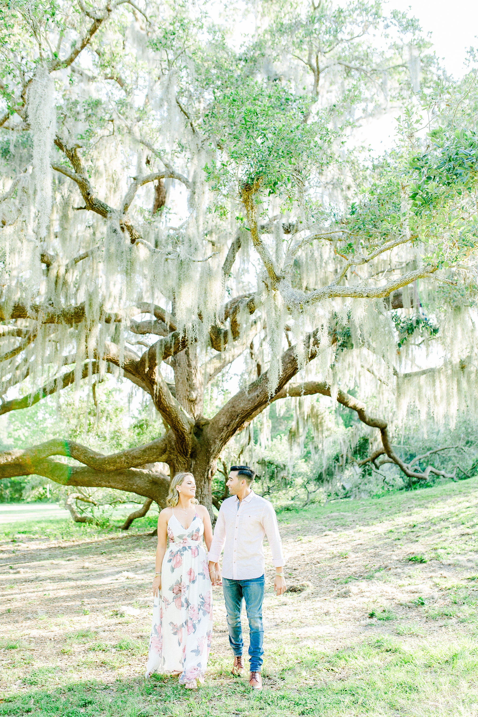 Tampa Engagement Photographer | © Ailyn La Torre Photography 2019