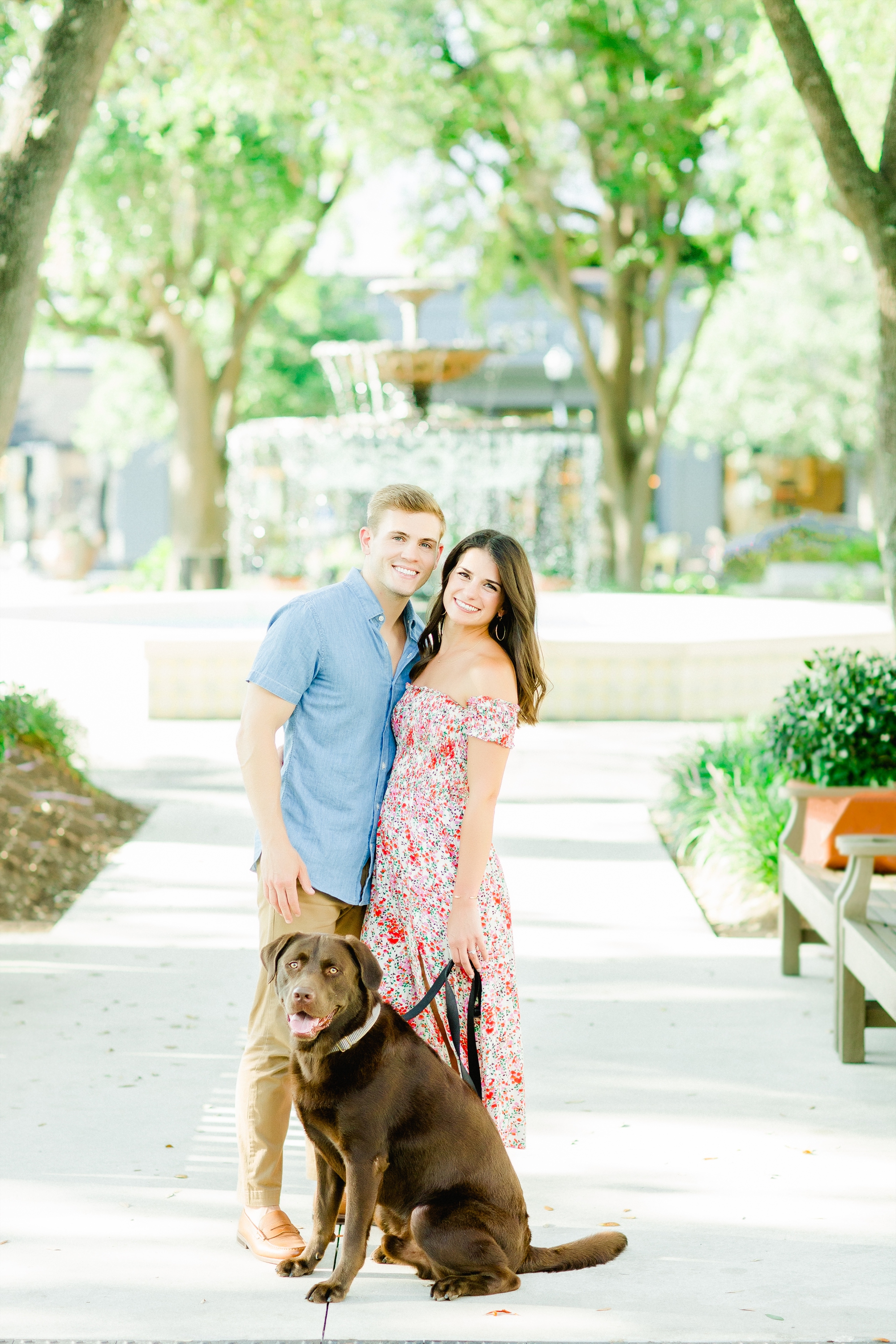 Old Hyde Park Engagement | © Ailyn La Torre Photography 2019