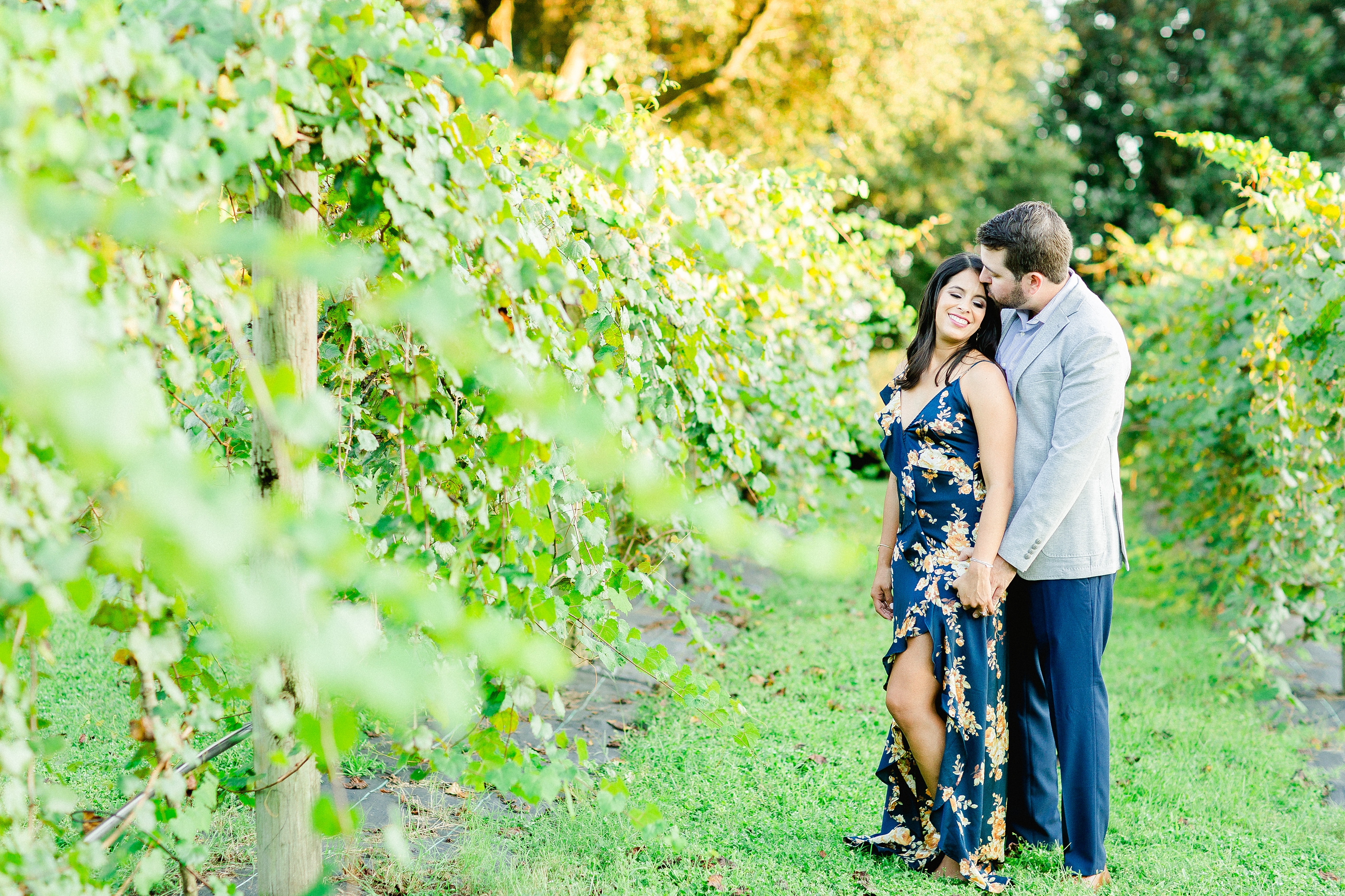 Mision Lago Ranch Engagement | © Ailyn La Torre Photography 2019