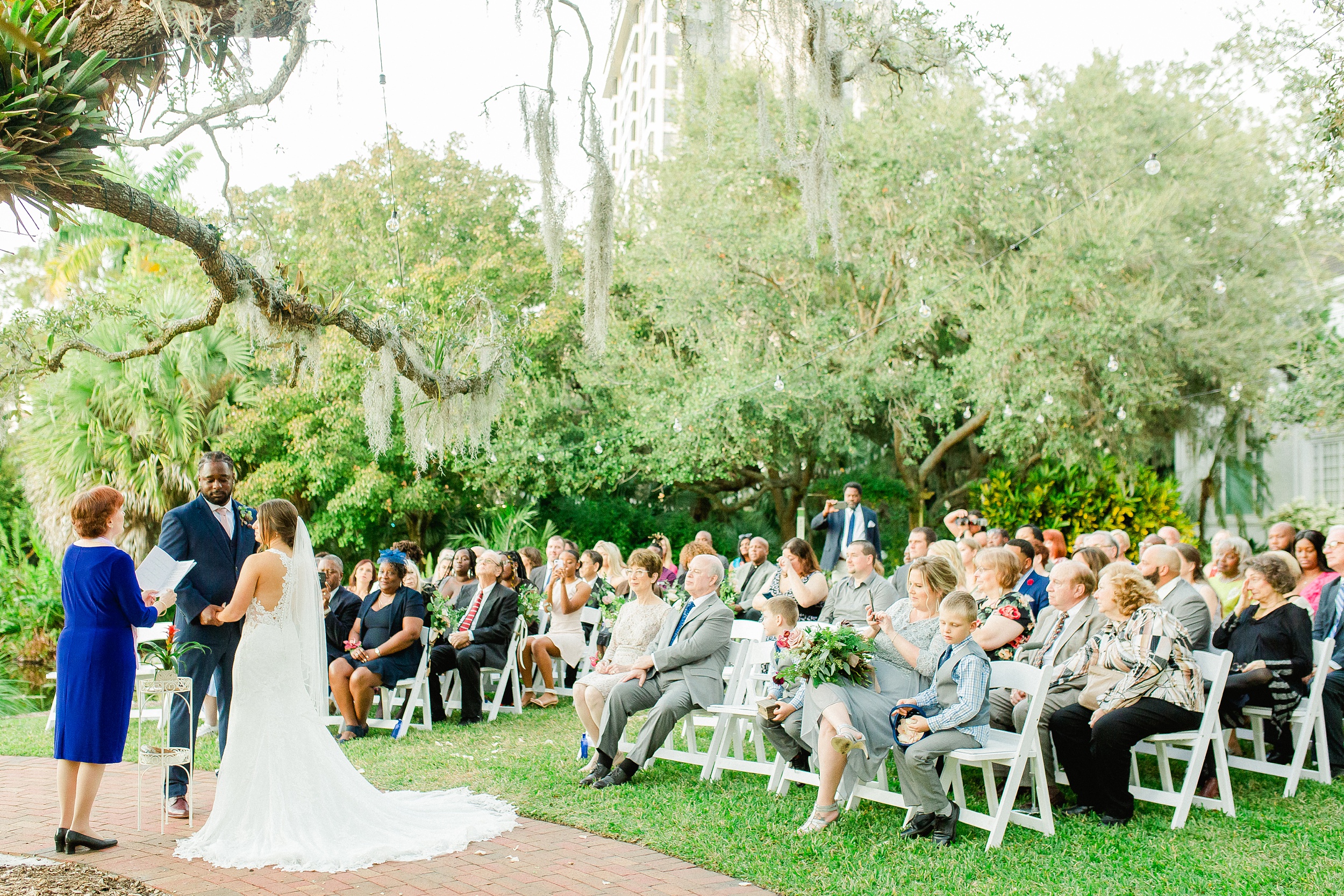 Selby Gardens Wedding | © Ailyn La Torre Photography 2019