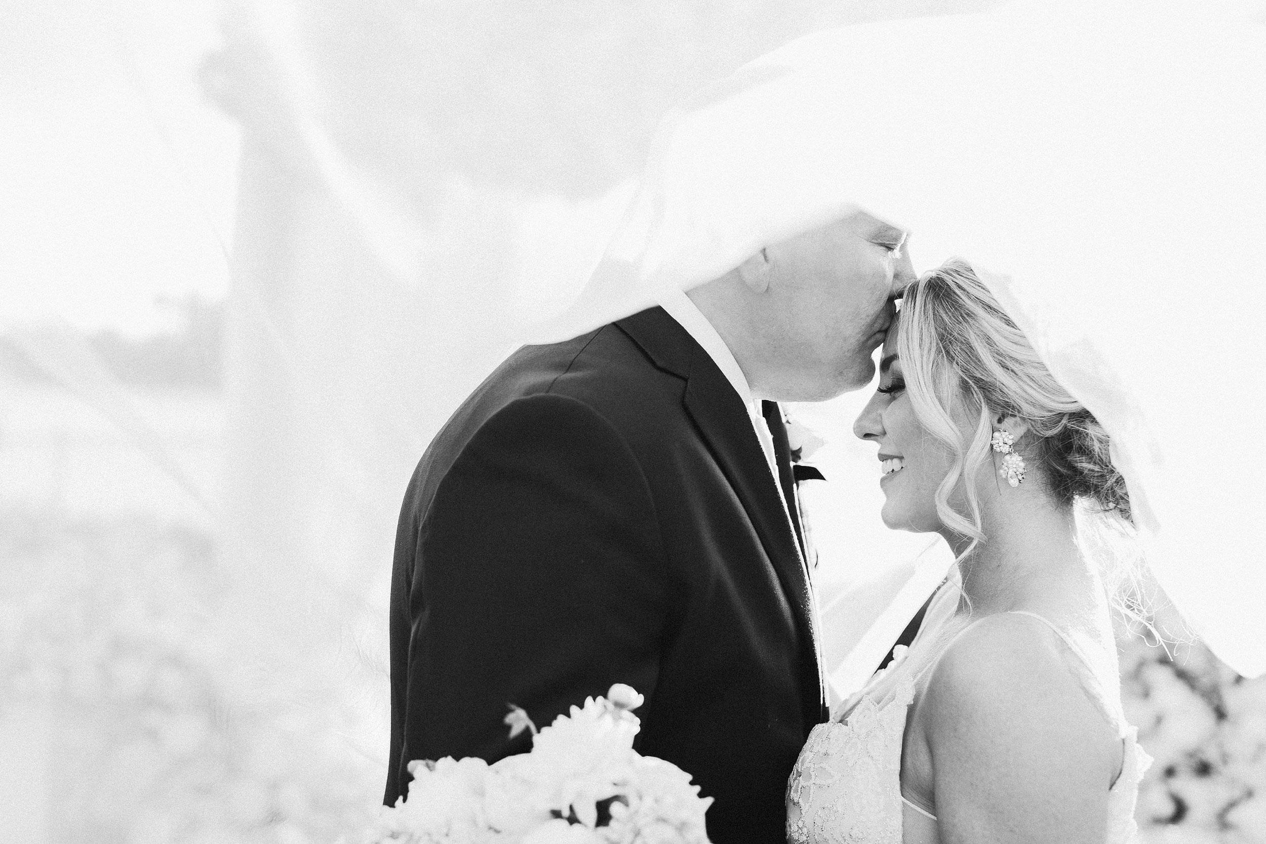 Lakewood Ranch Wedding | © Ailyn La Torre Photography 2019