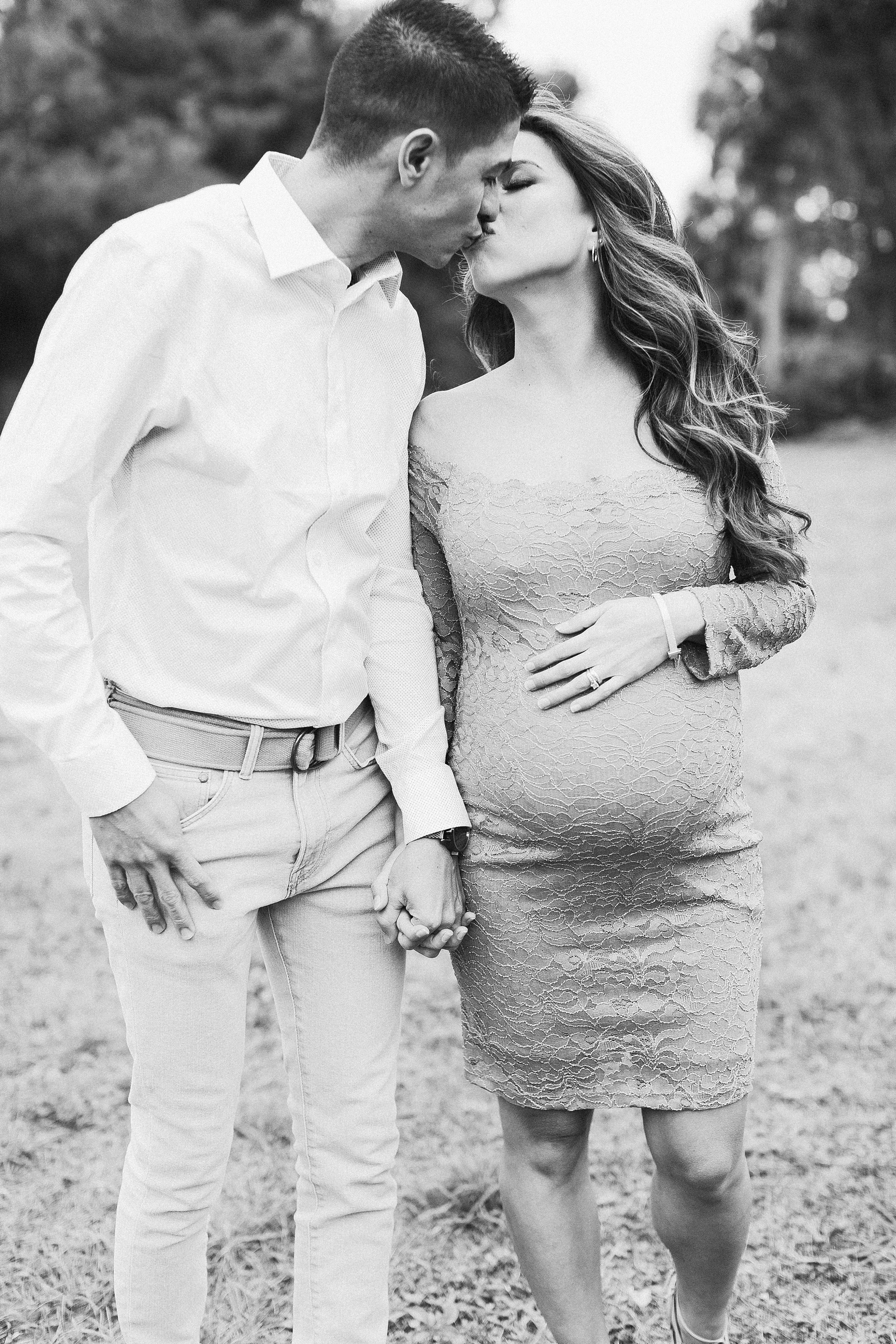 Tampa Maternity Photographer | © Ailyn La Torre Photography 2020