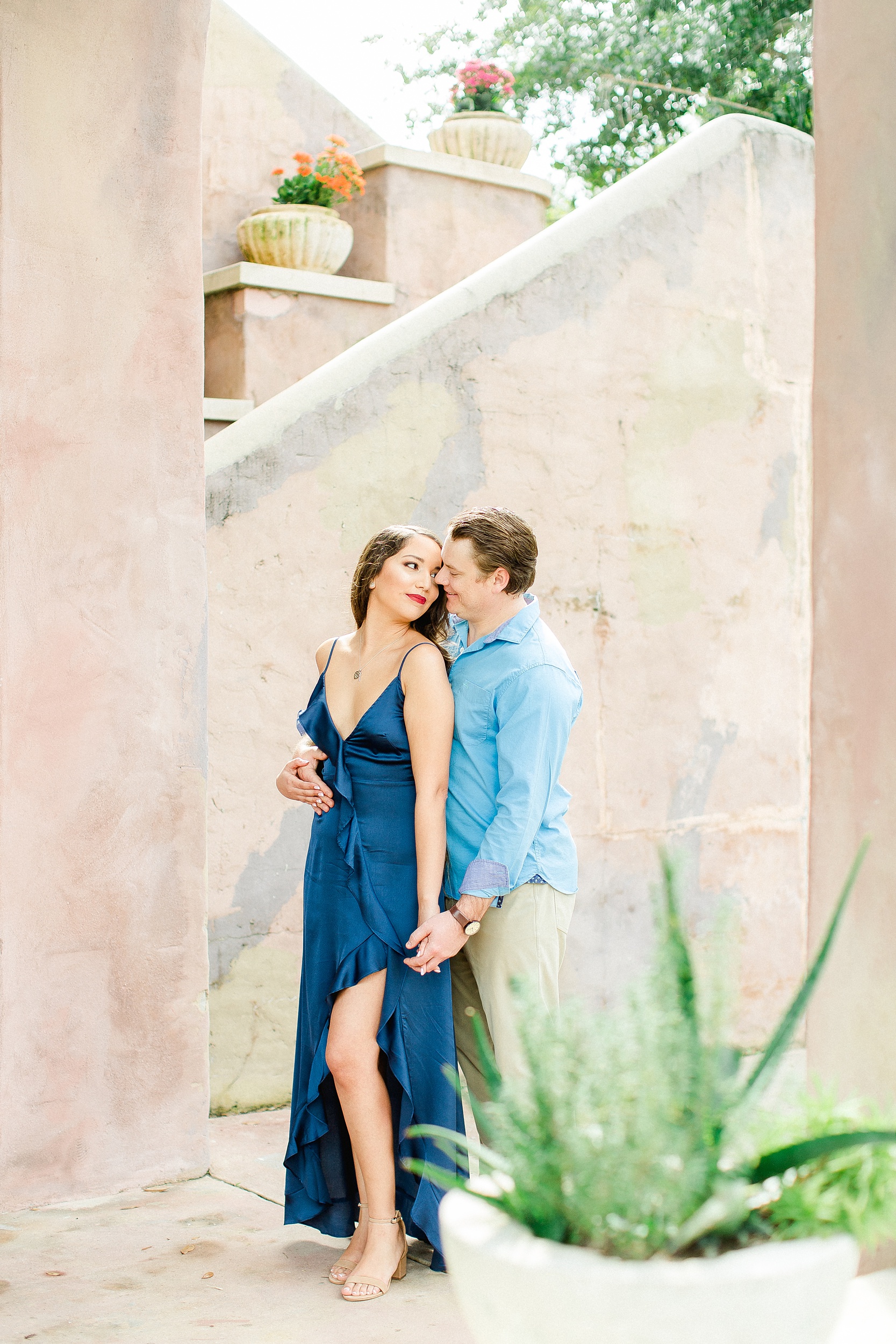 Sydonie Mansion Engagement | © Ailyn La Torre Photography 2020