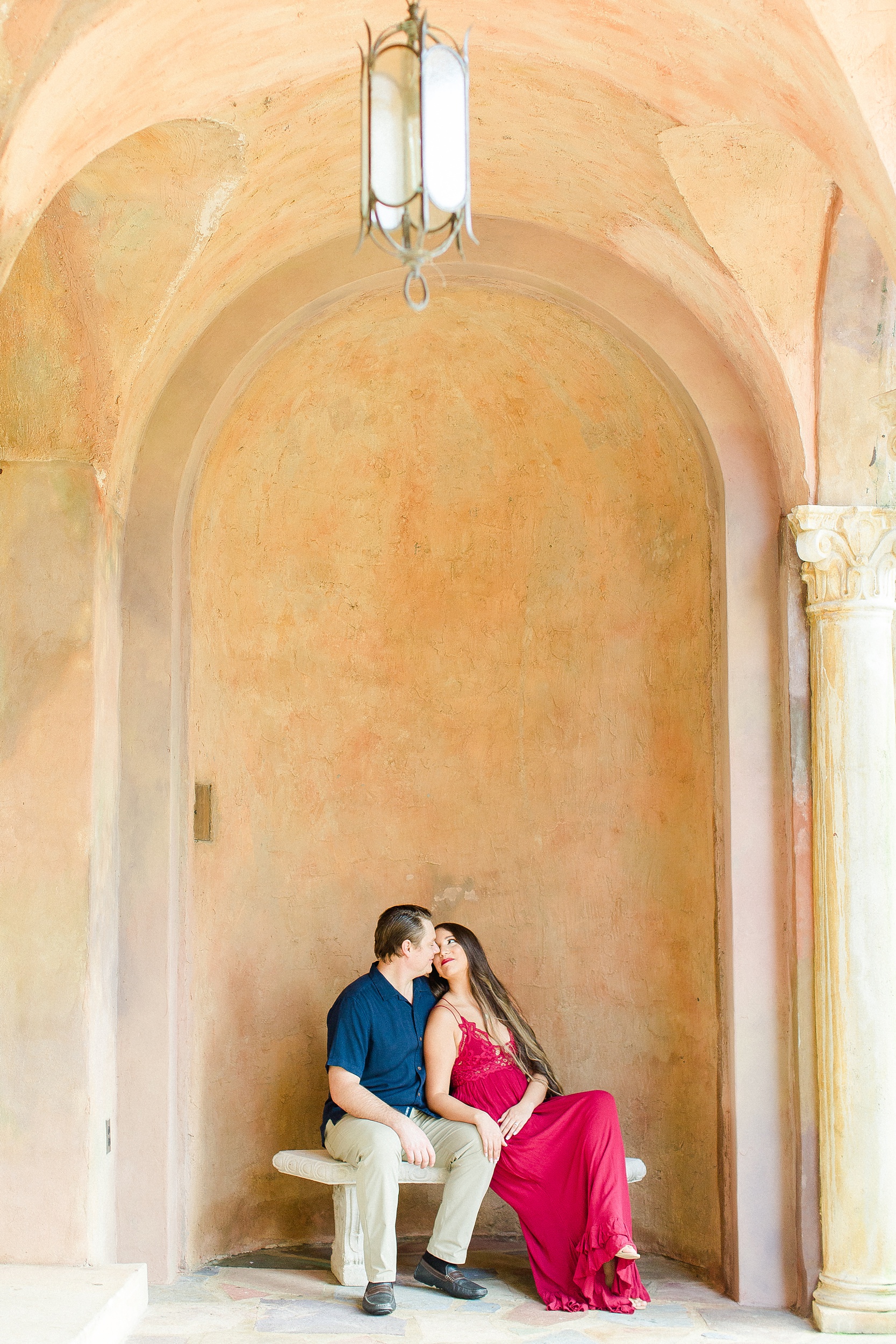 Sydonie Mansion Engagement | © Ailyn La Torre Photography 2020