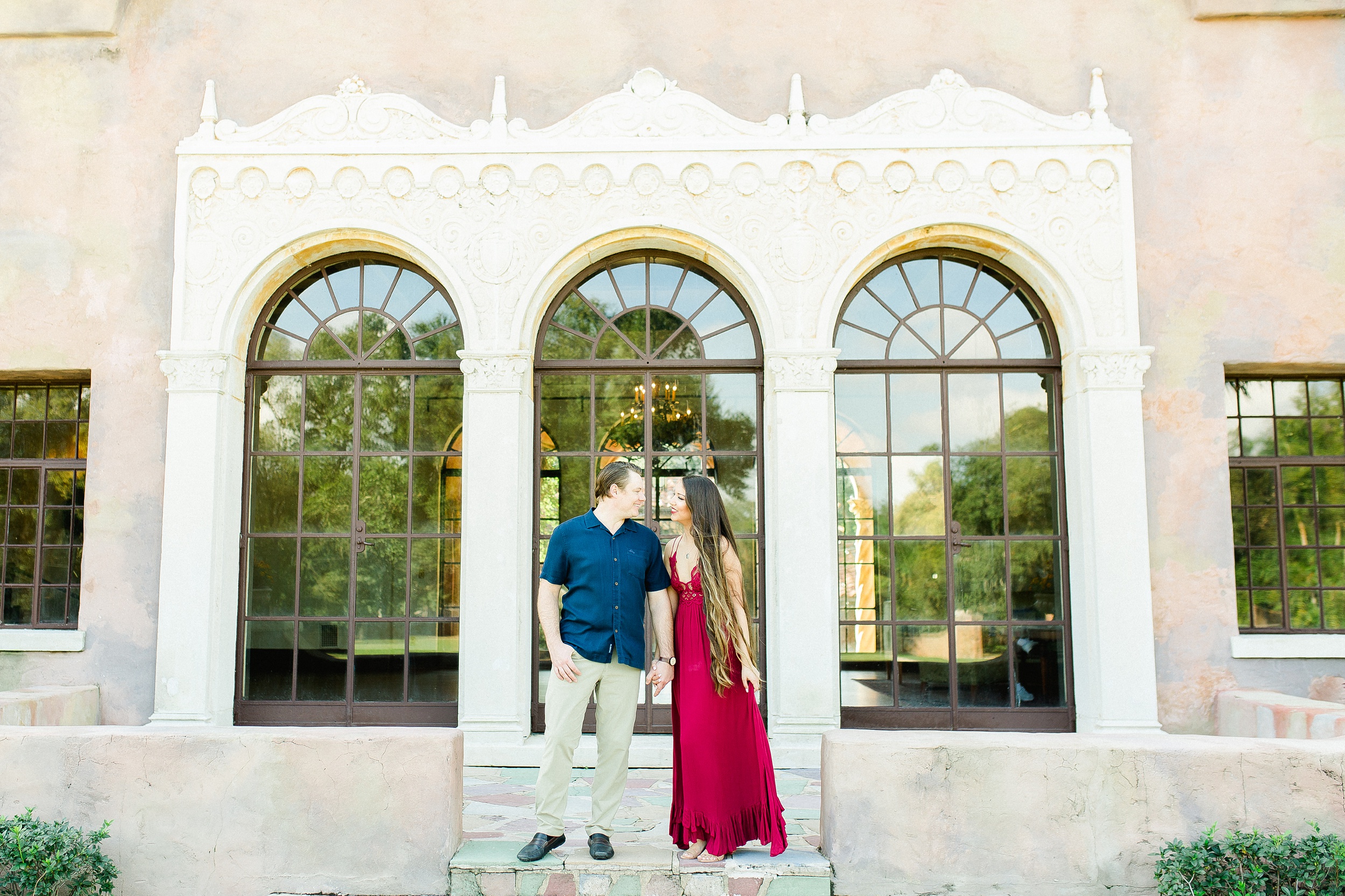 Sydonie Mansion Engagement | © Ailyn La Torre Photography 2020
