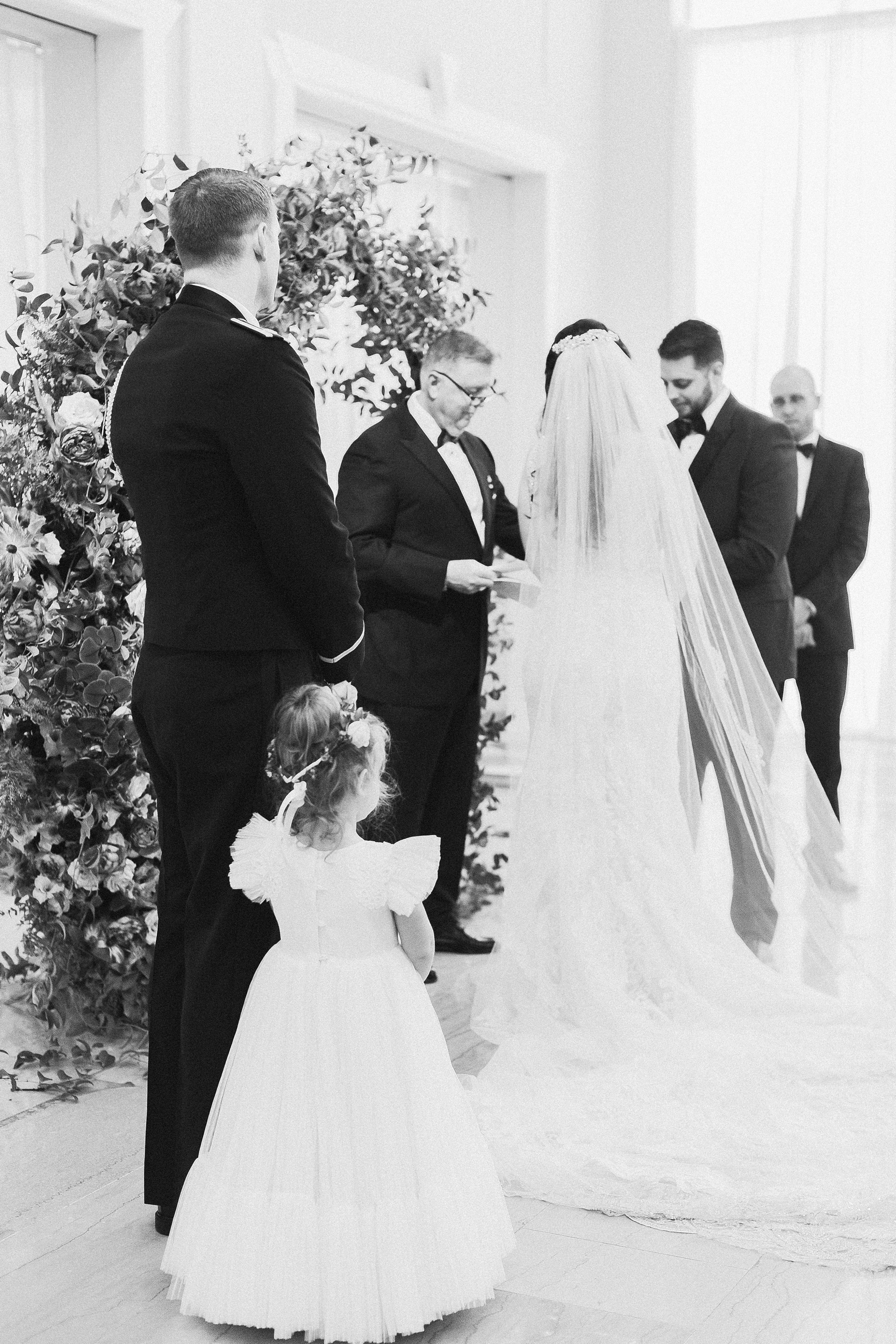 The Vault Tampa Wedding | © Ailyn La Torre Photography 2020