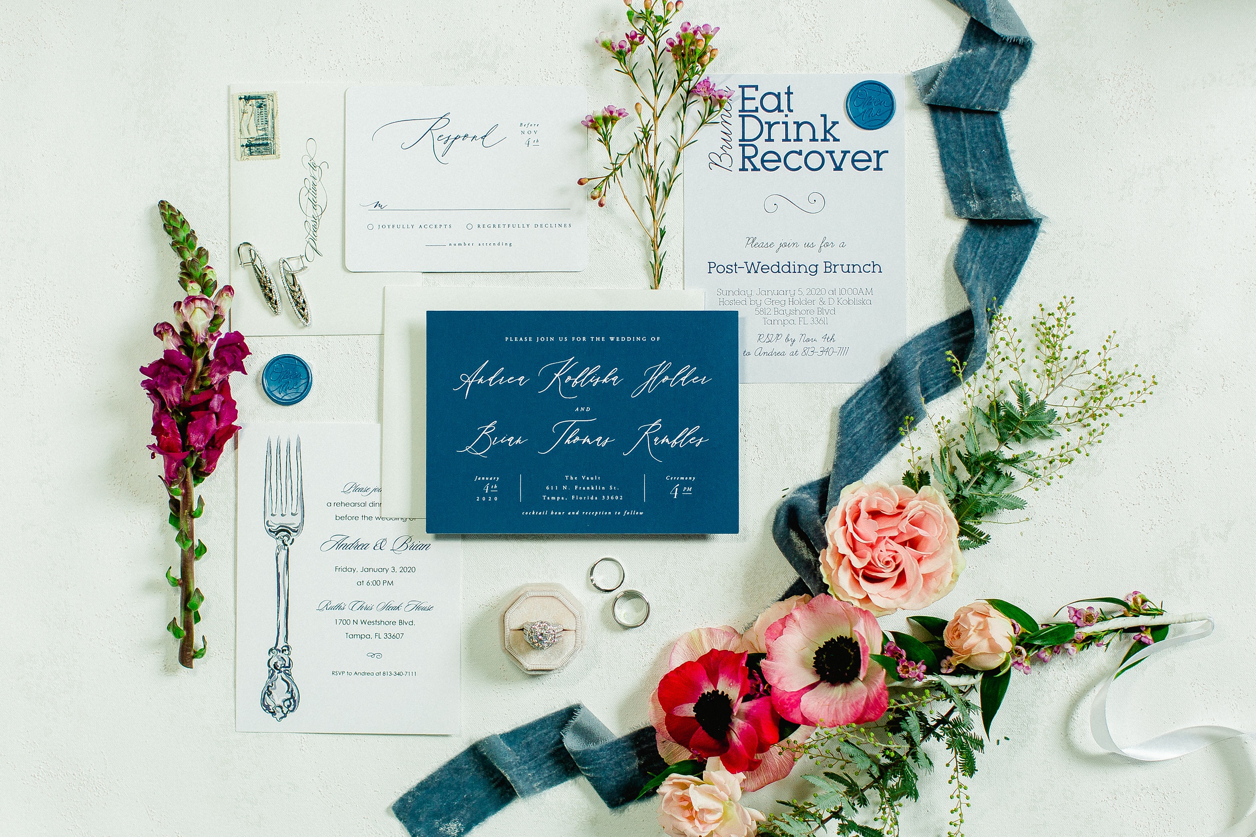 The Vault Tampa Wedding | © Ailyn La Torre Photography 2020