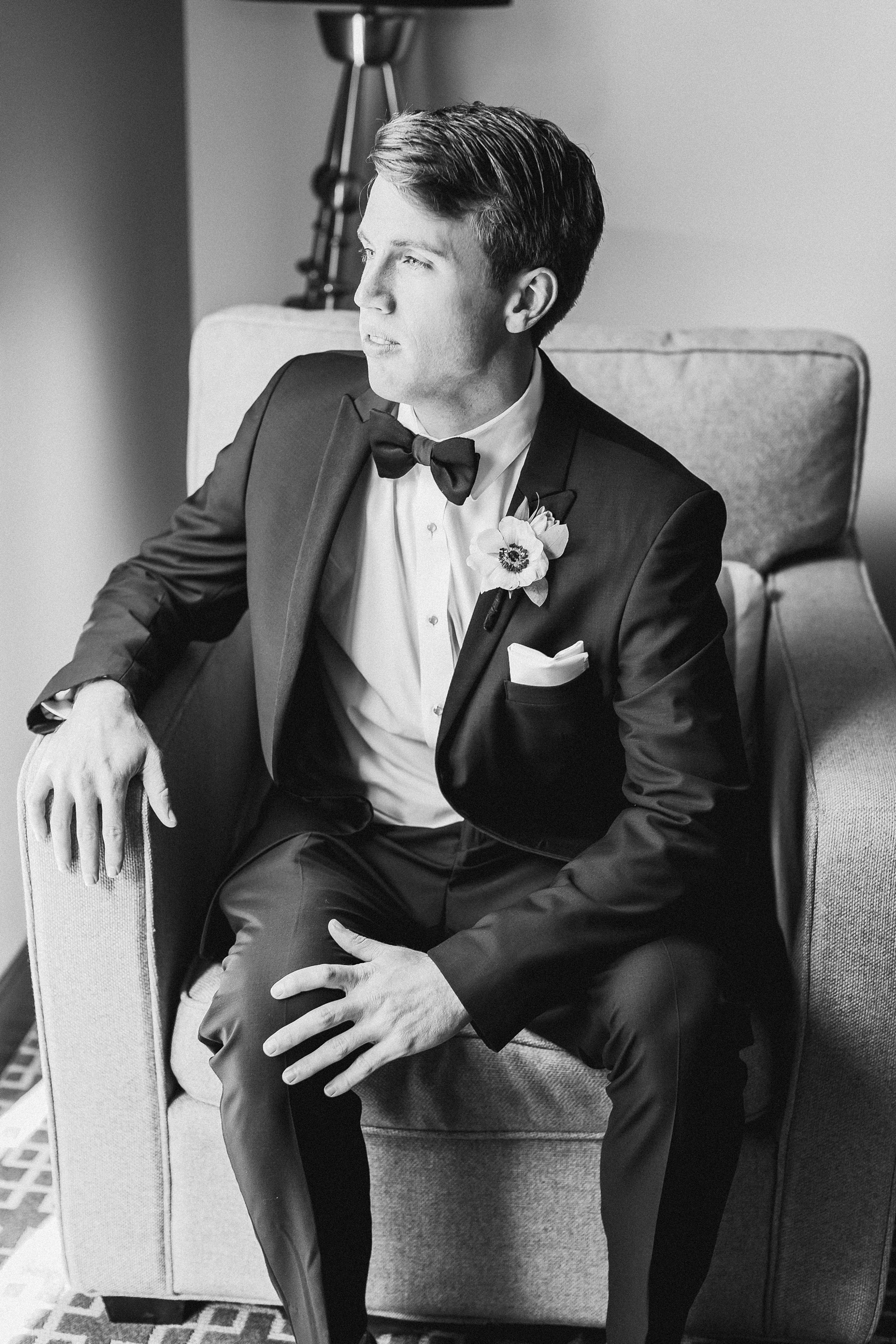 Oxford Exchange Wedding | © Ailyn La Torre Photography 2020
