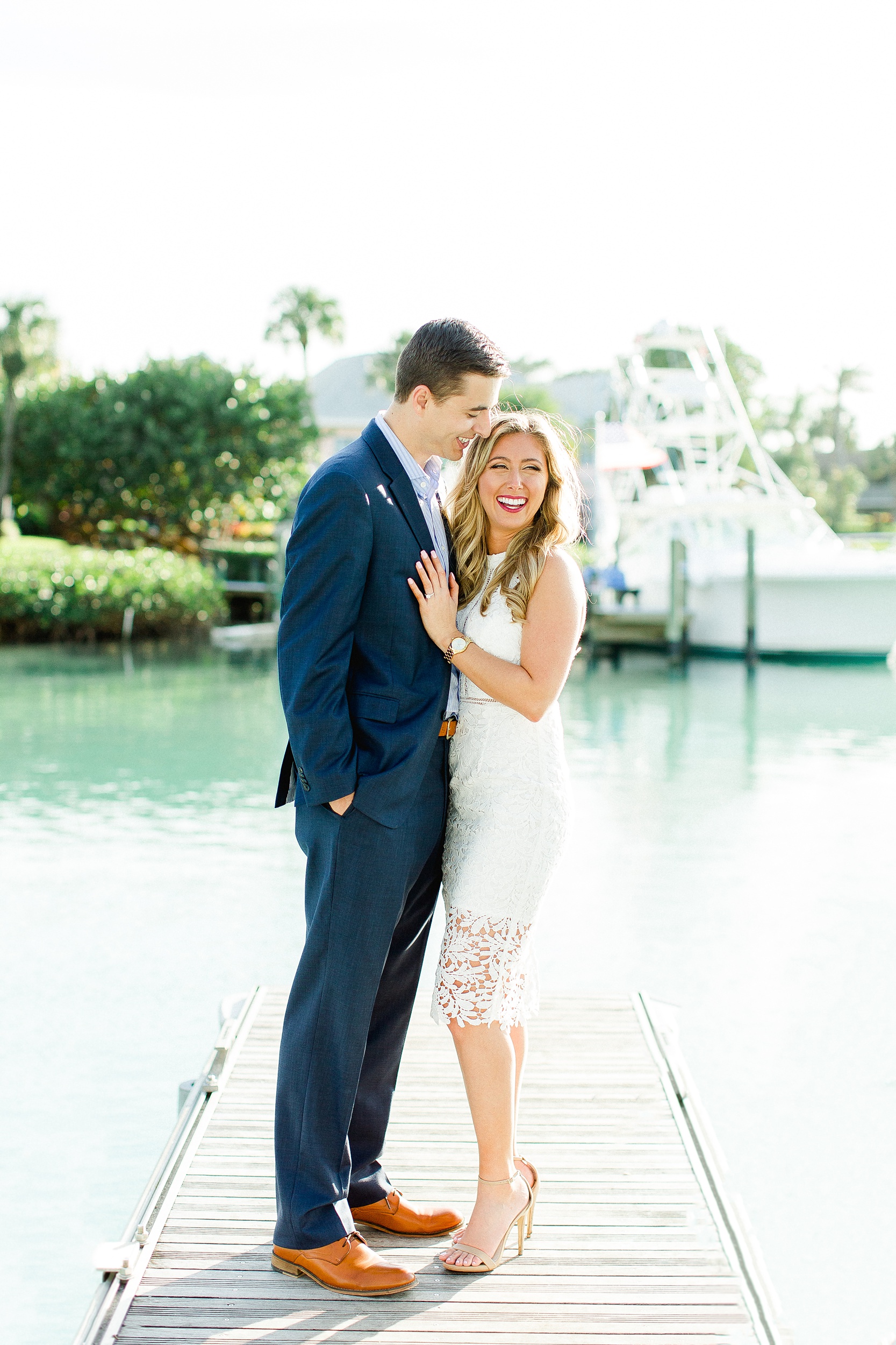 South Florida Engagement | © Ailyn La Torre Photography 2020