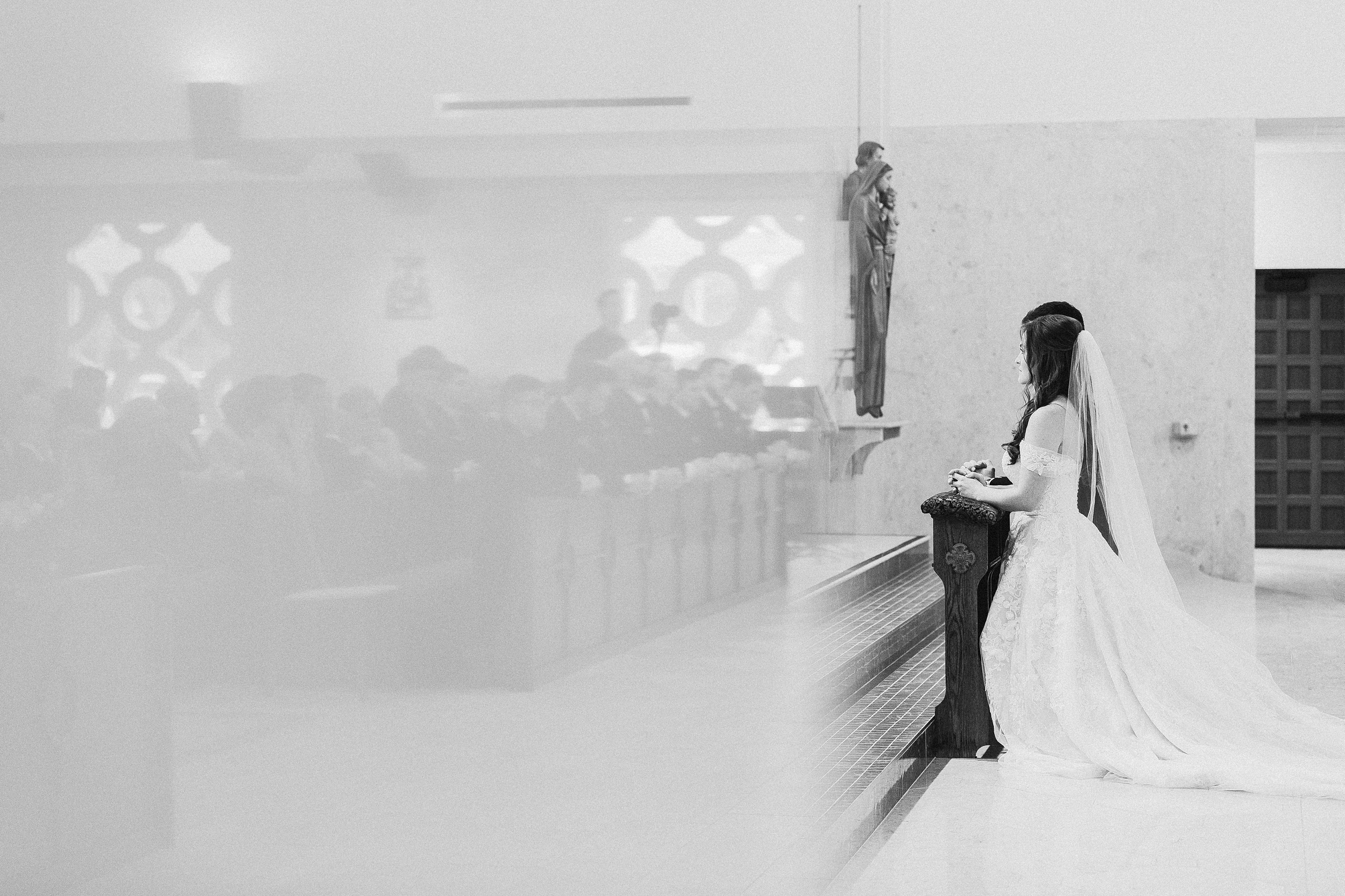 The Vault Wedding | © Ailyn La Torre Photography 2020