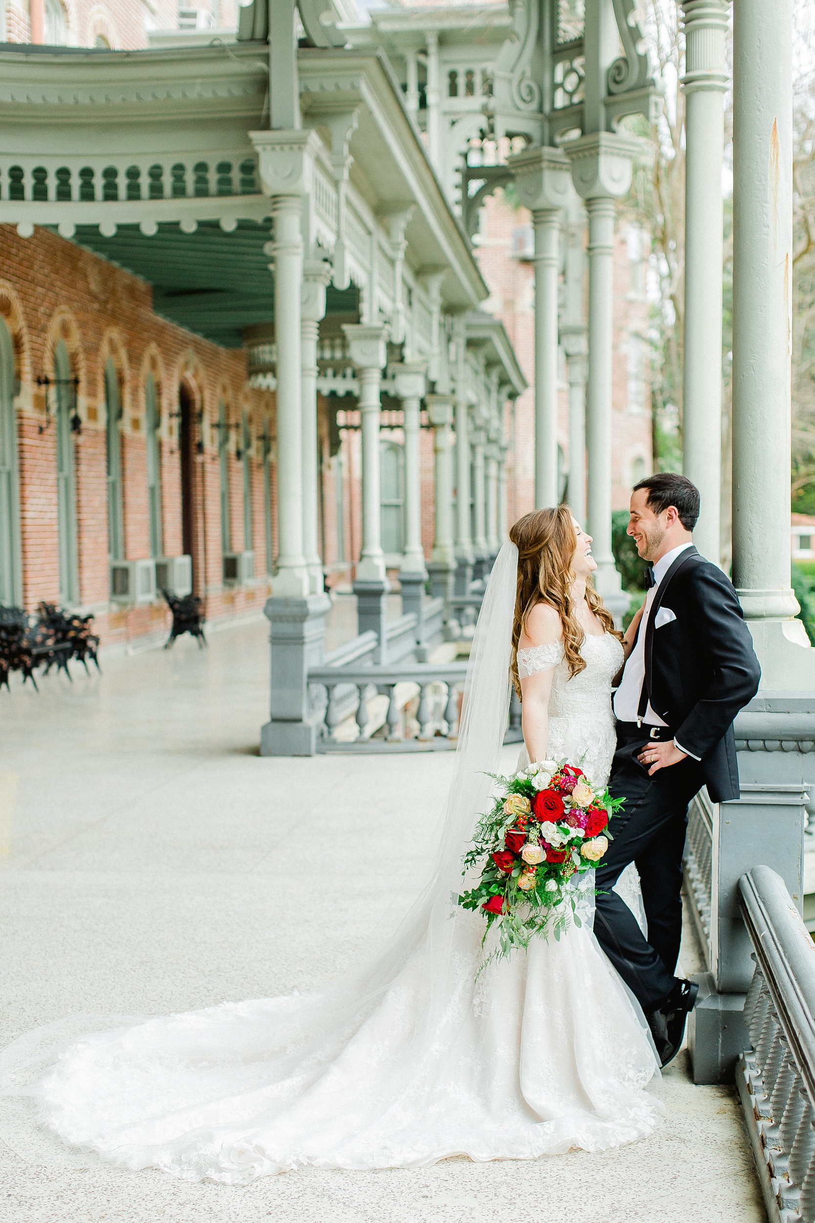 The Vault Wedding | © Ailyn La Torre Photography 2020