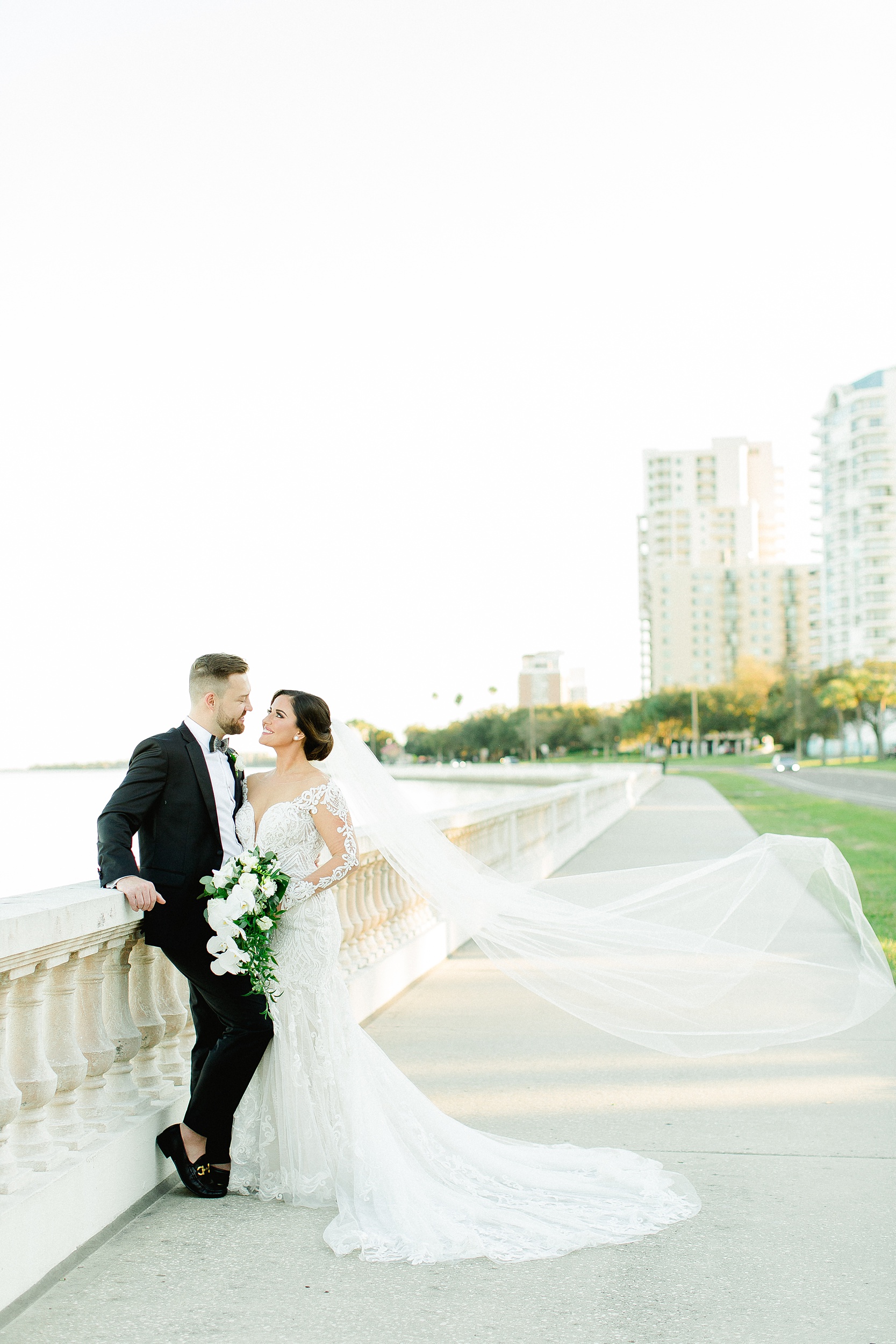 The Vault Wedding | © Ailyn La Torre Photography 2020