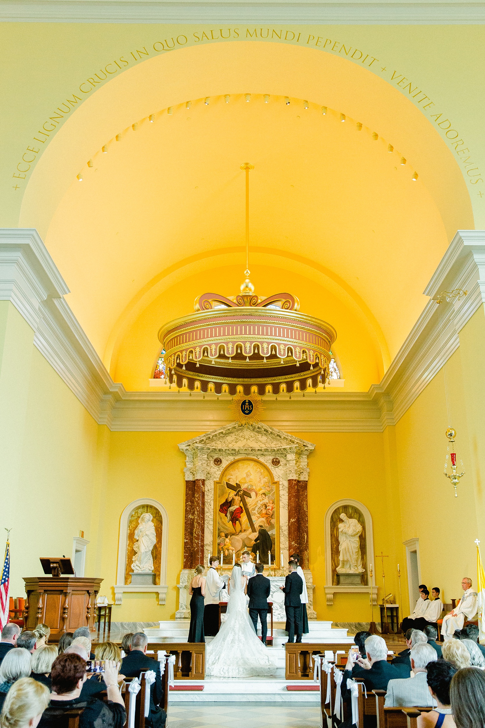 Museum of Fine Arts Wedding | © Ailyn La Torre Photography 2020