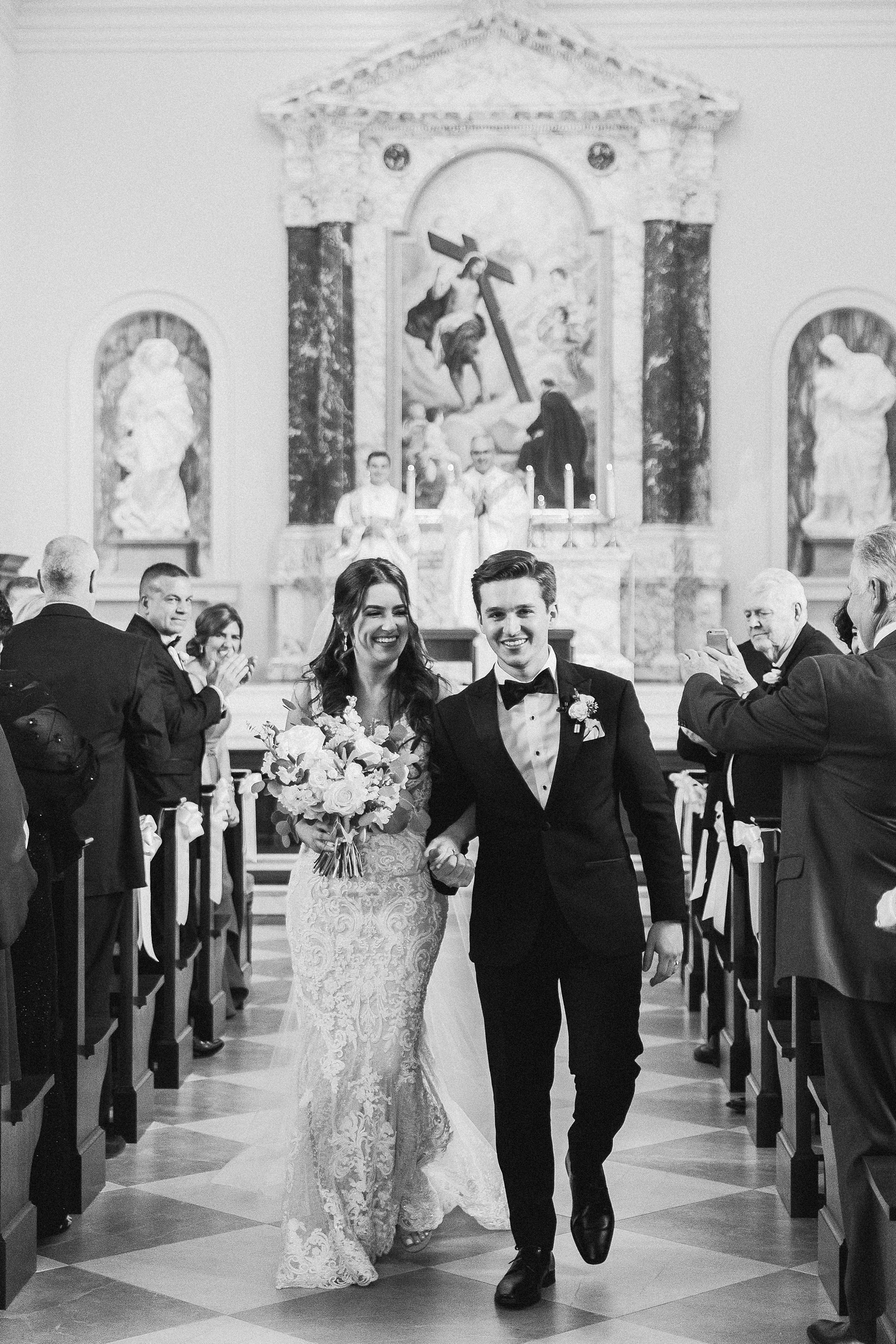 Museum of Fine Arts Wedding | © Ailyn La Torre Photography 2020