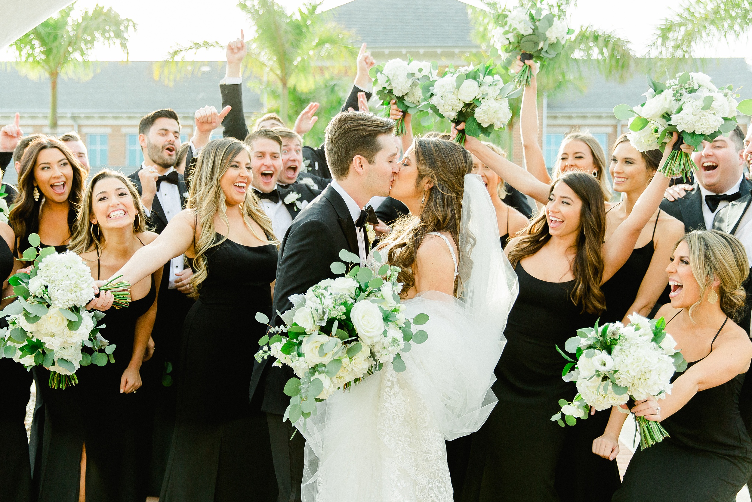 Museum of Fine Arts Wedding | © Ailyn La Torre Photography 2020