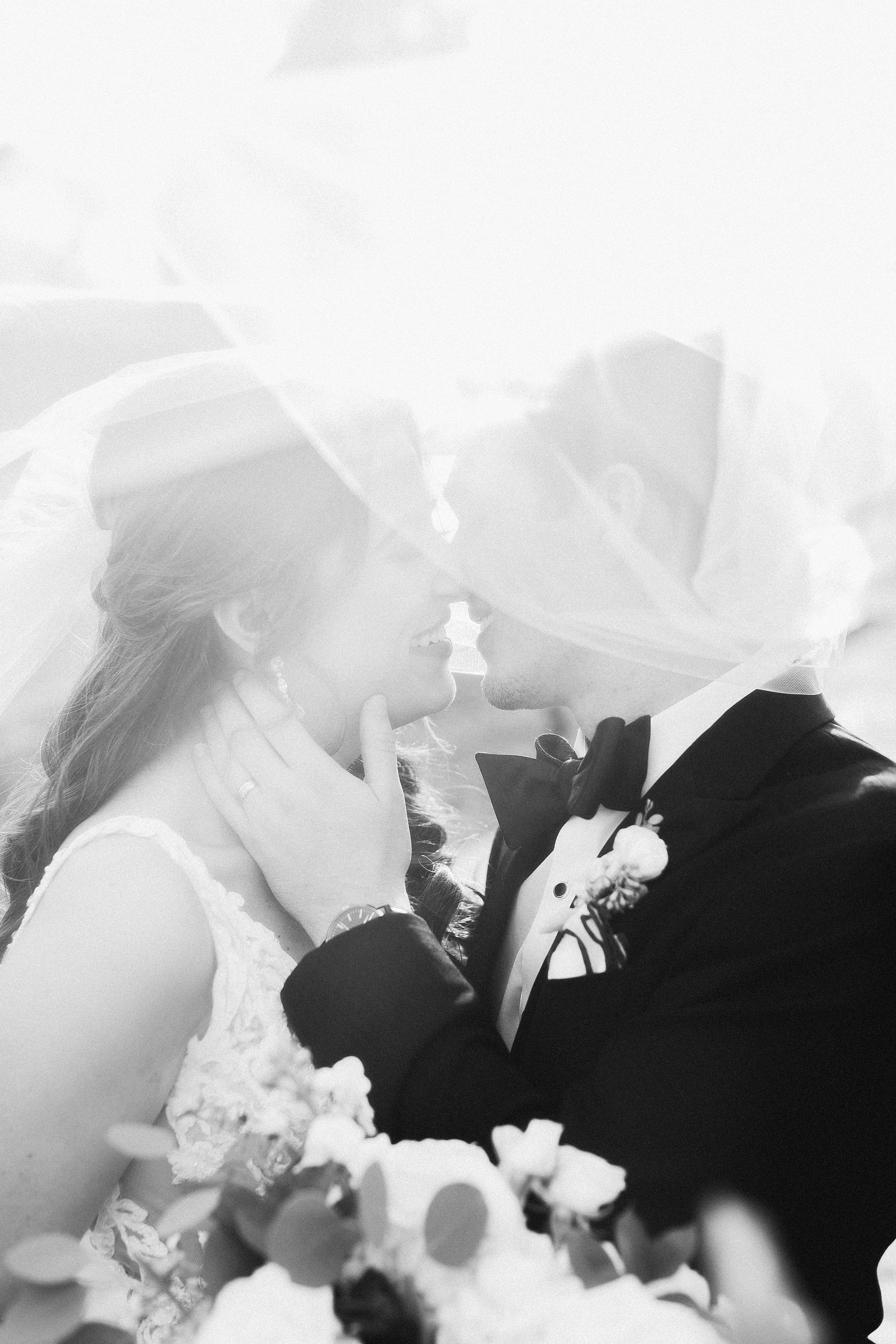Museum of Fine Arts Wedding | © Ailyn La Torre Photography 2020