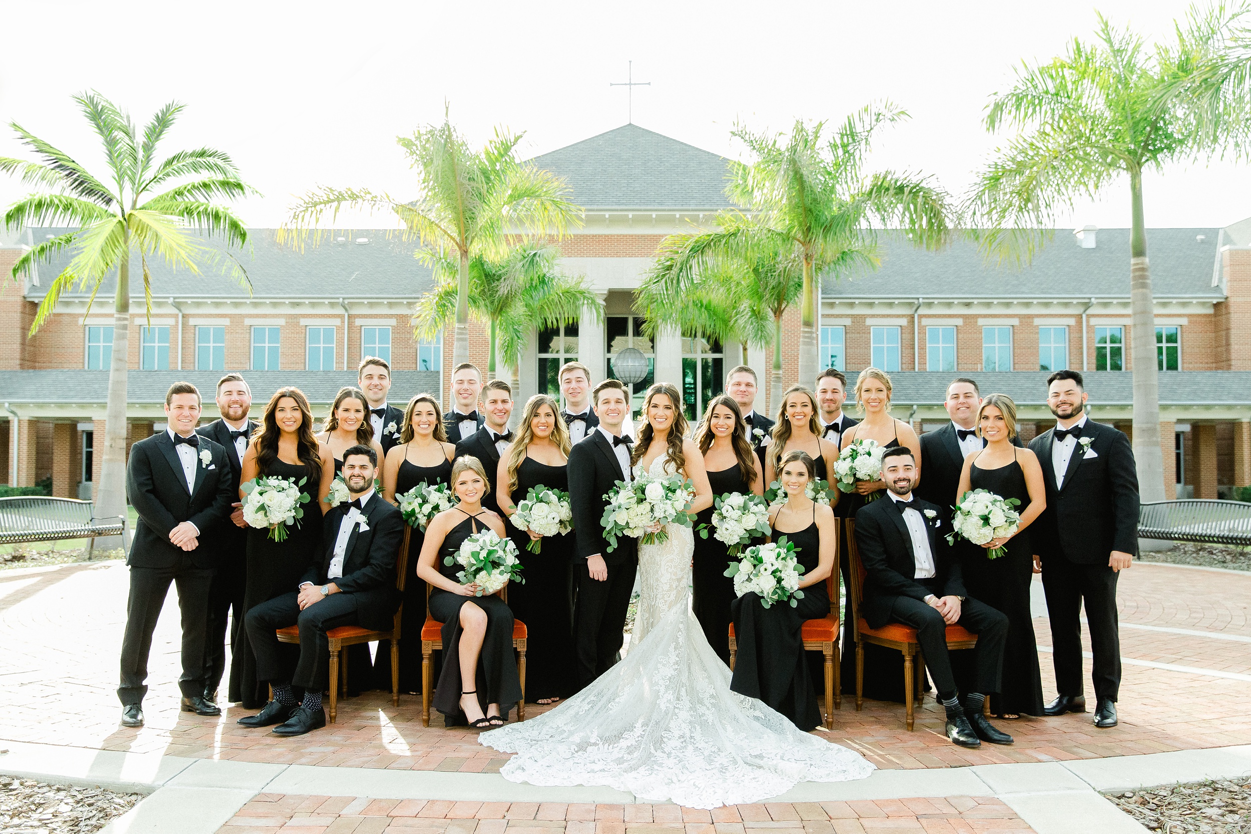 Museum of Fine Arts Wedding | © Ailyn La Torre Photography 2020